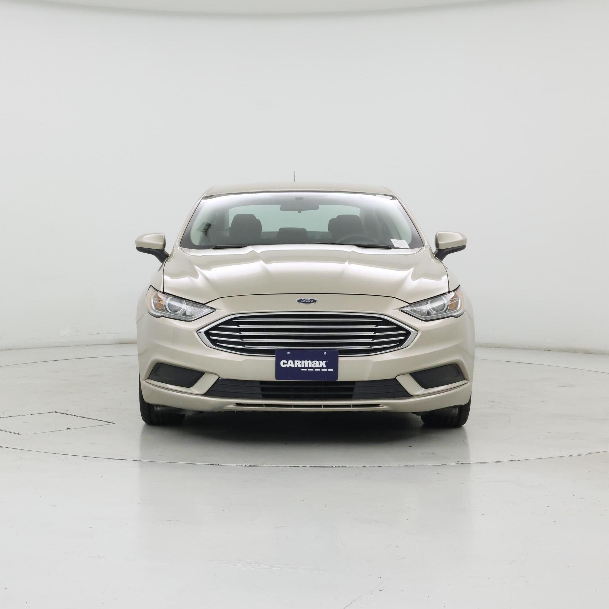 Thumbnail: 2017 Ford Fusion - 5