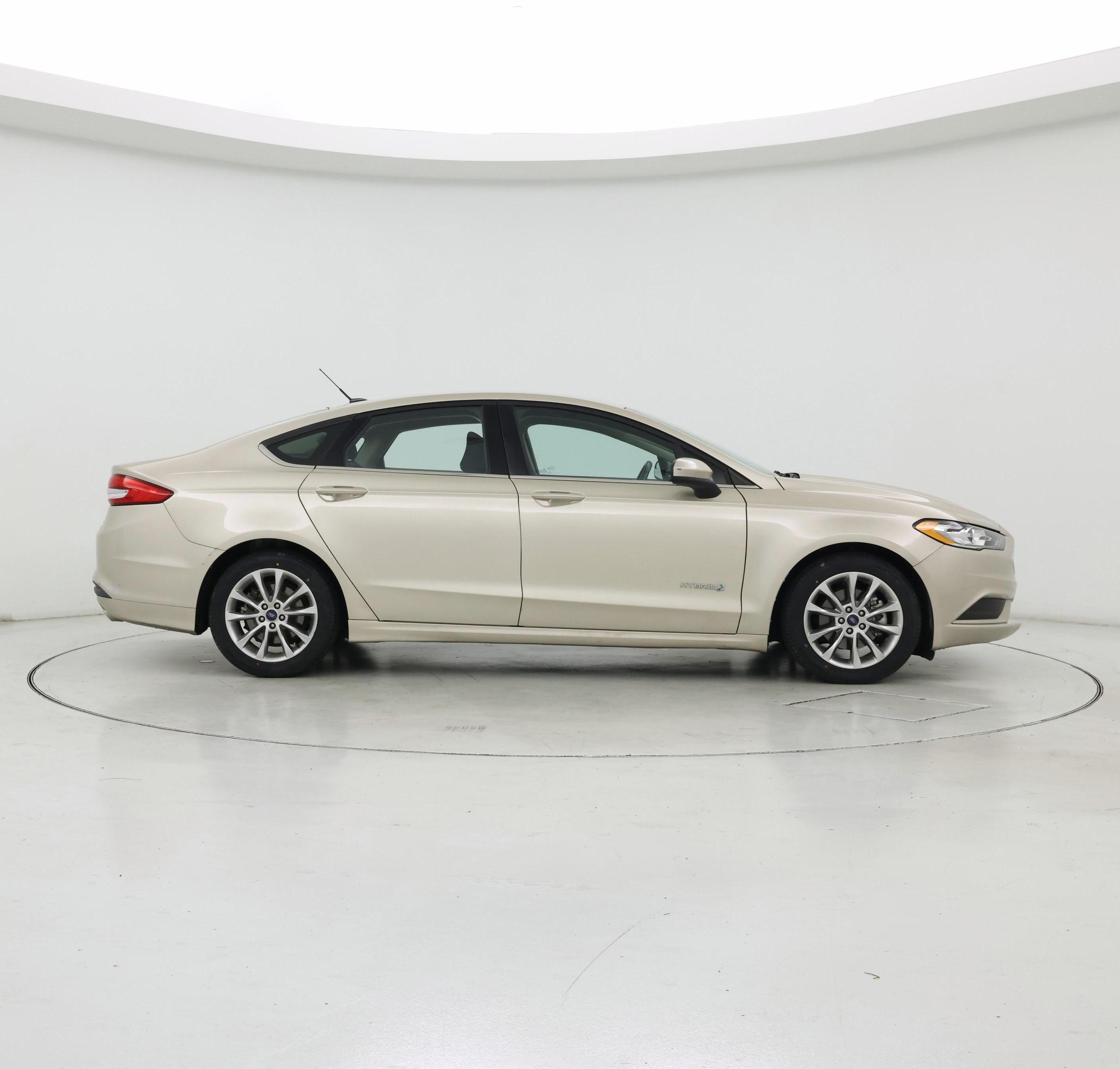 Thumbnail: 2017 Ford Fusion - 7
