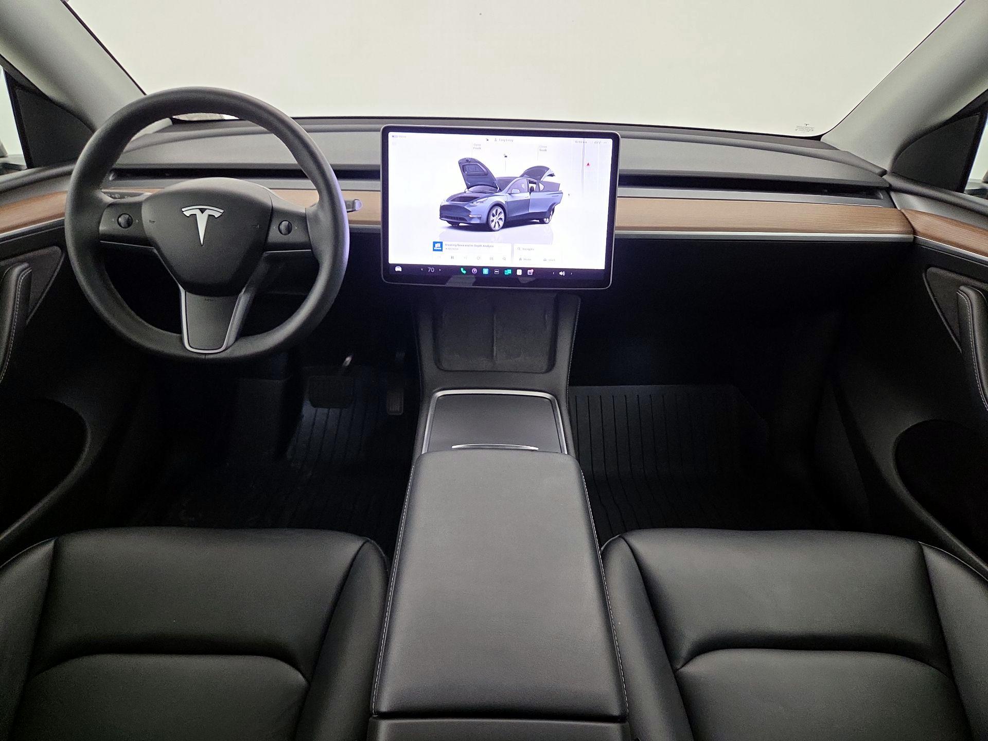 Thumbnail: 2023 Tesla Model Y - 9