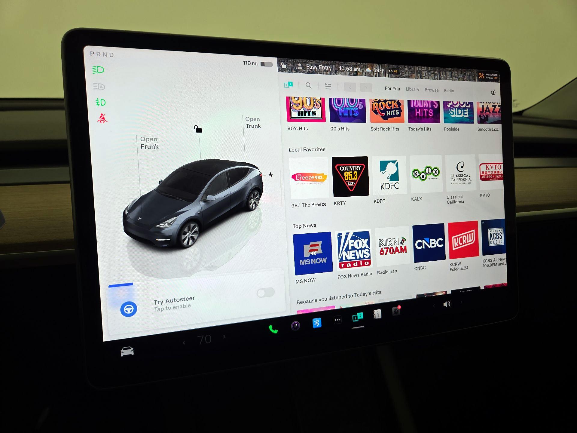 Thumbnail: 2023 Tesla Model Y - 15