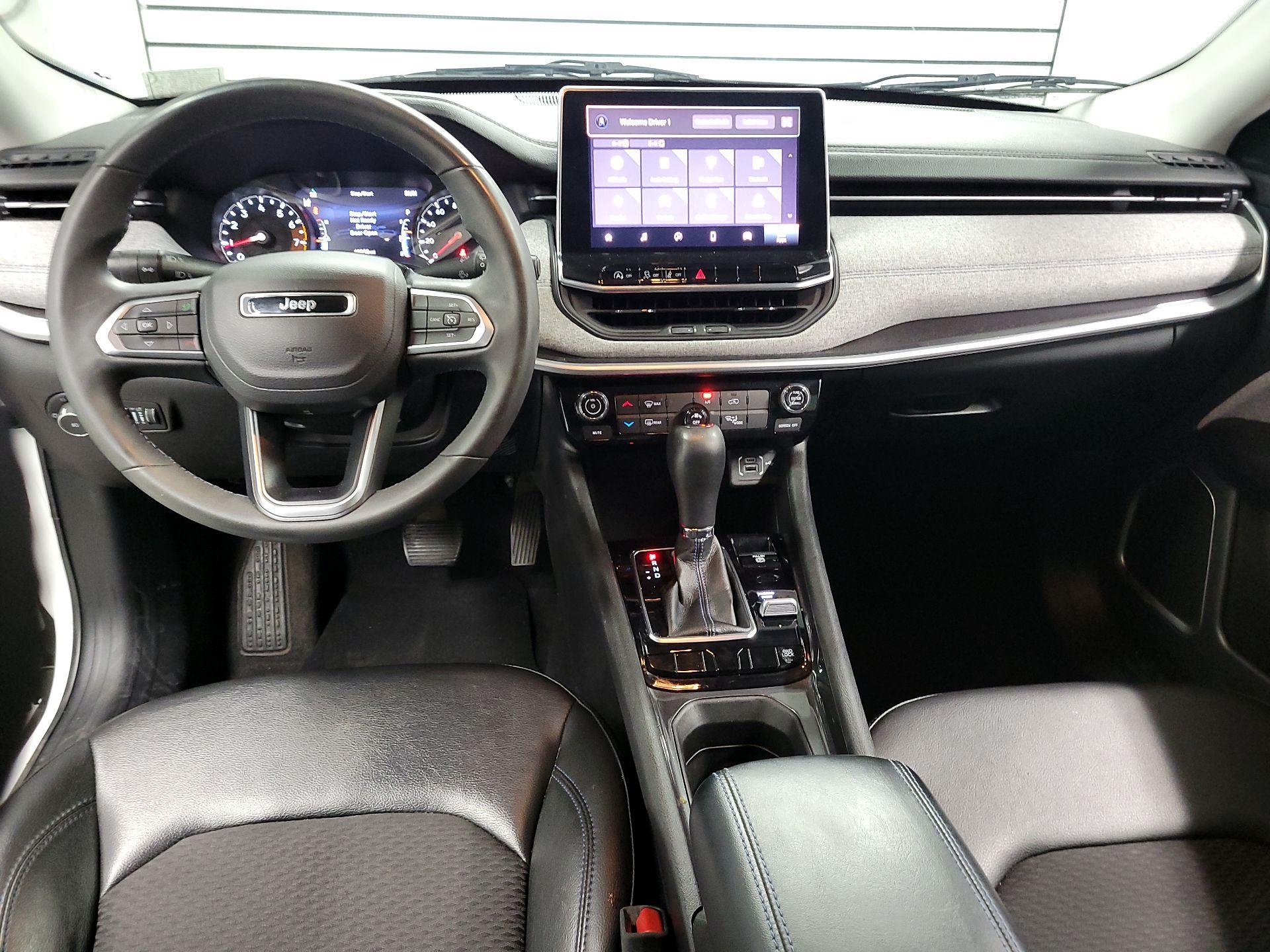 Thumbnail: 2022 Jeep Compass - 9