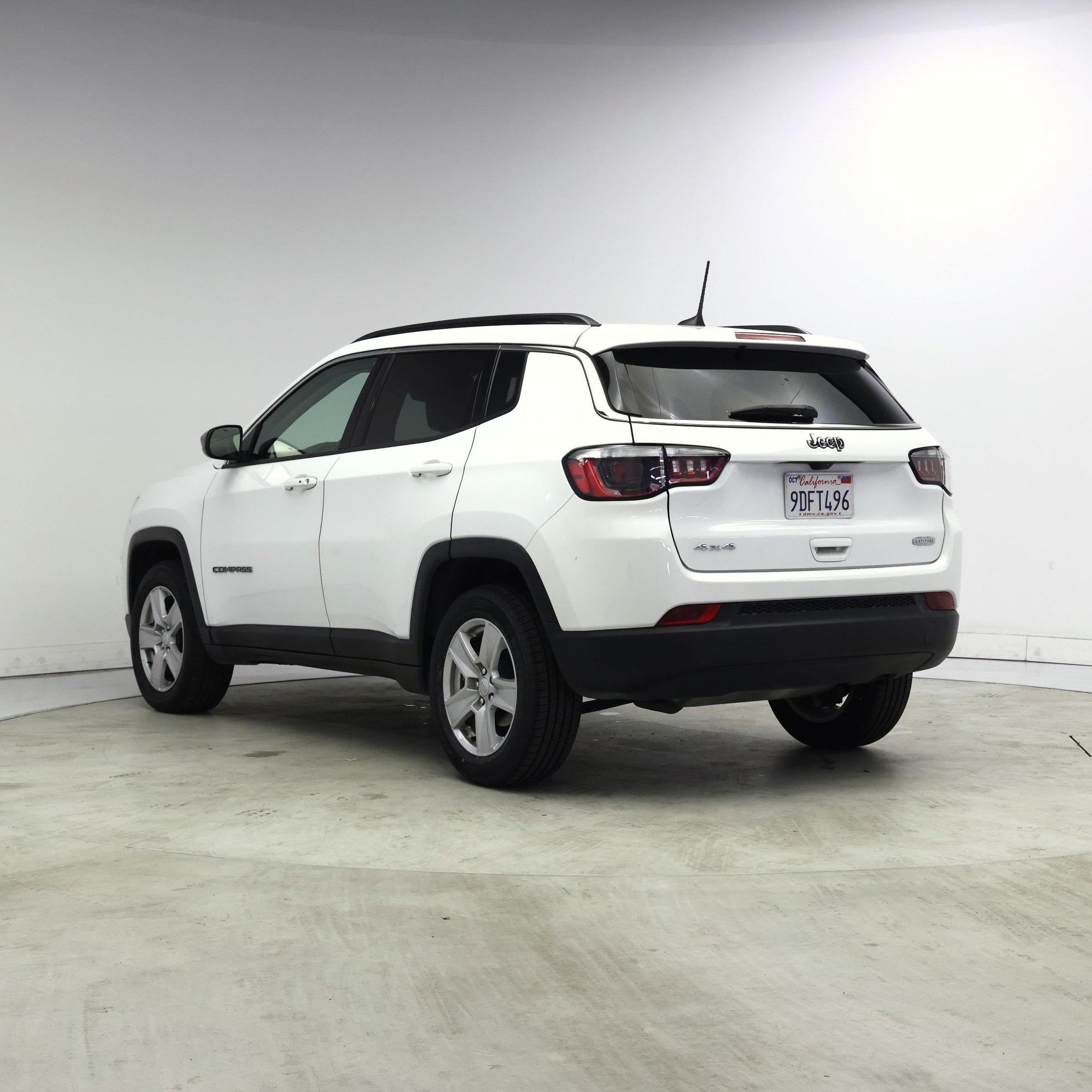 Thumbnail: 2022 Jeep Compass - 2