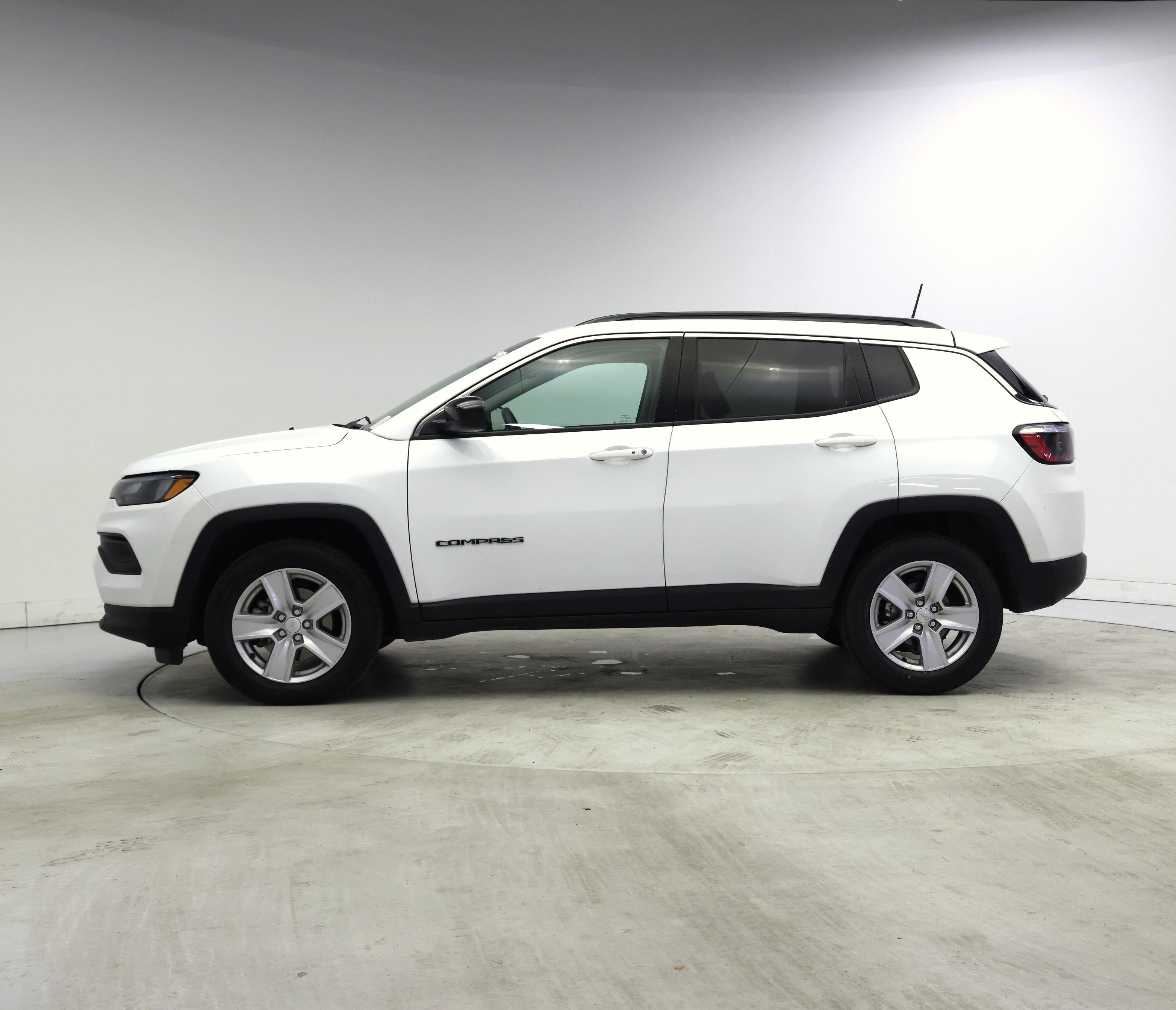 Thumbnail: 2022 Jeep Compass - 3