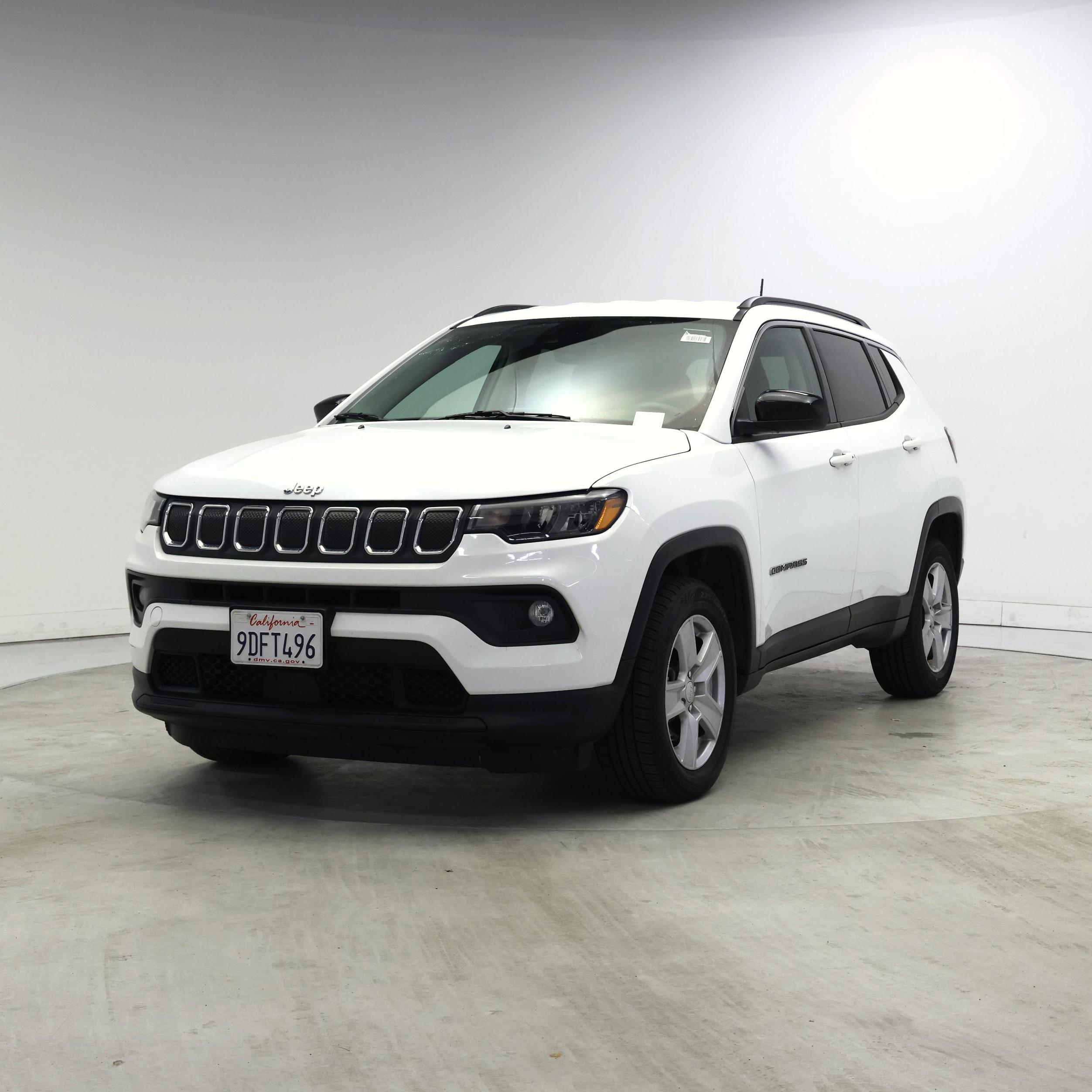 Thumbnail: 2022 Jeep Compass - 4