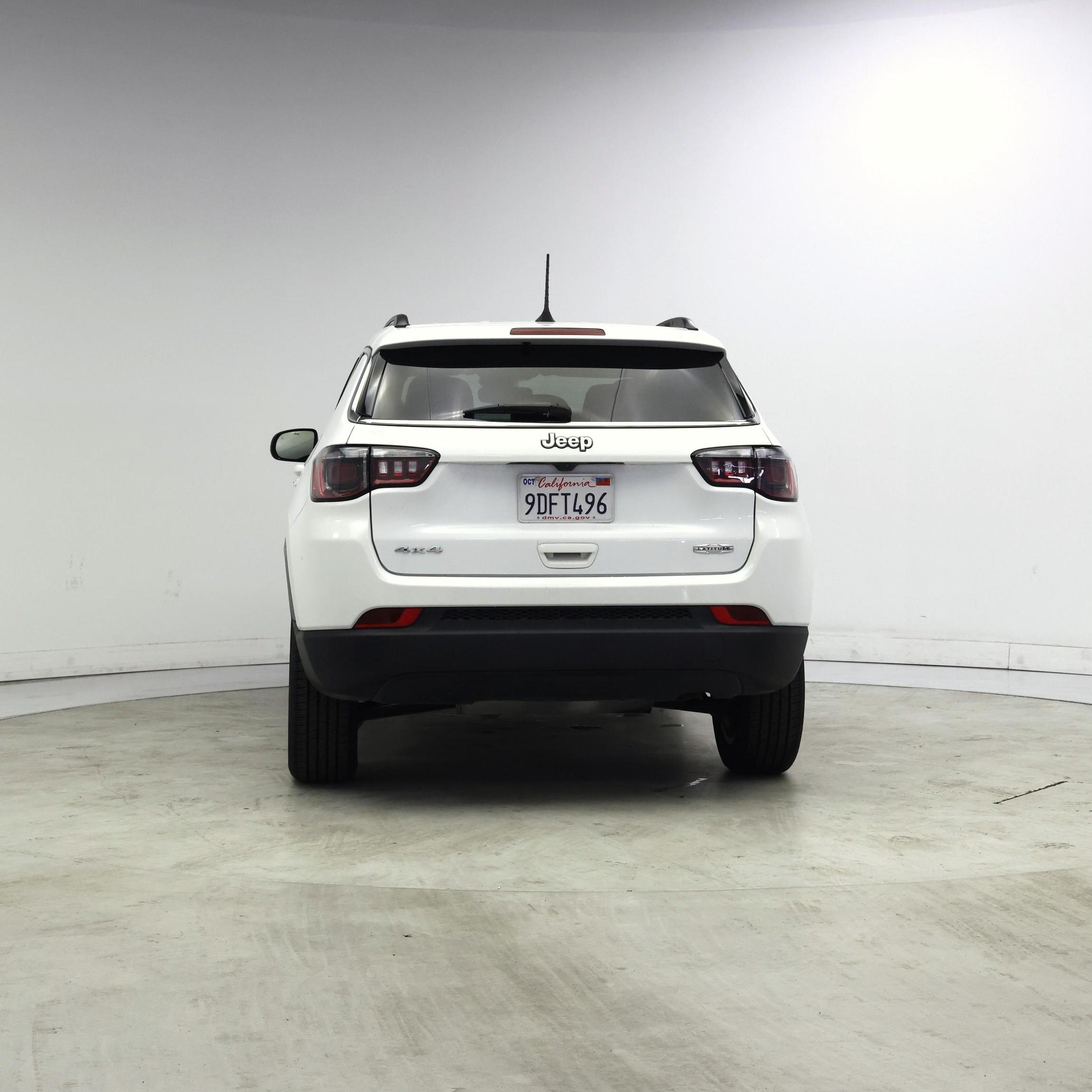Thumbnail: 2022 Jeep Compass - 6