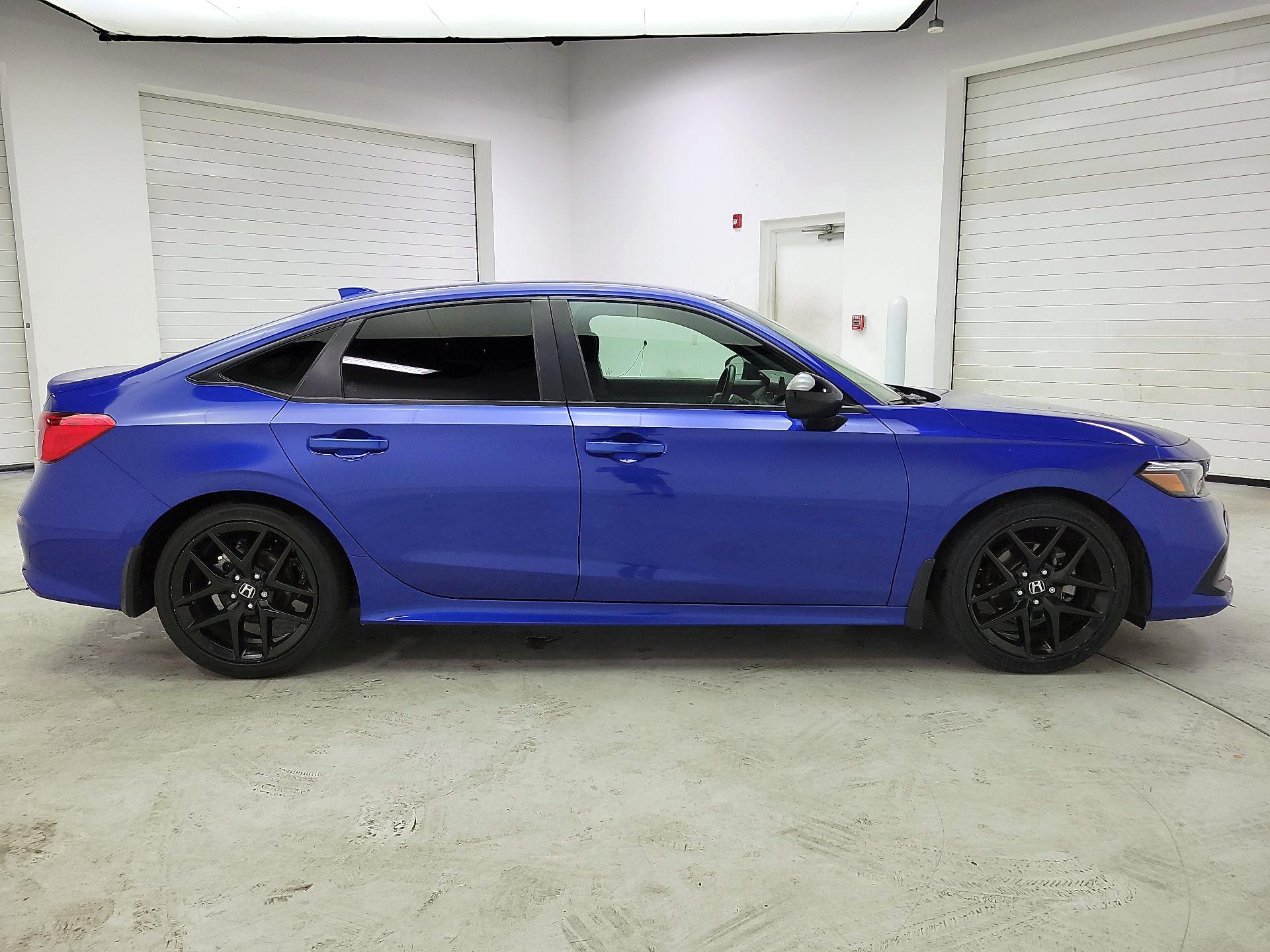 Thumbnail: 2024 Honda Civic - 4