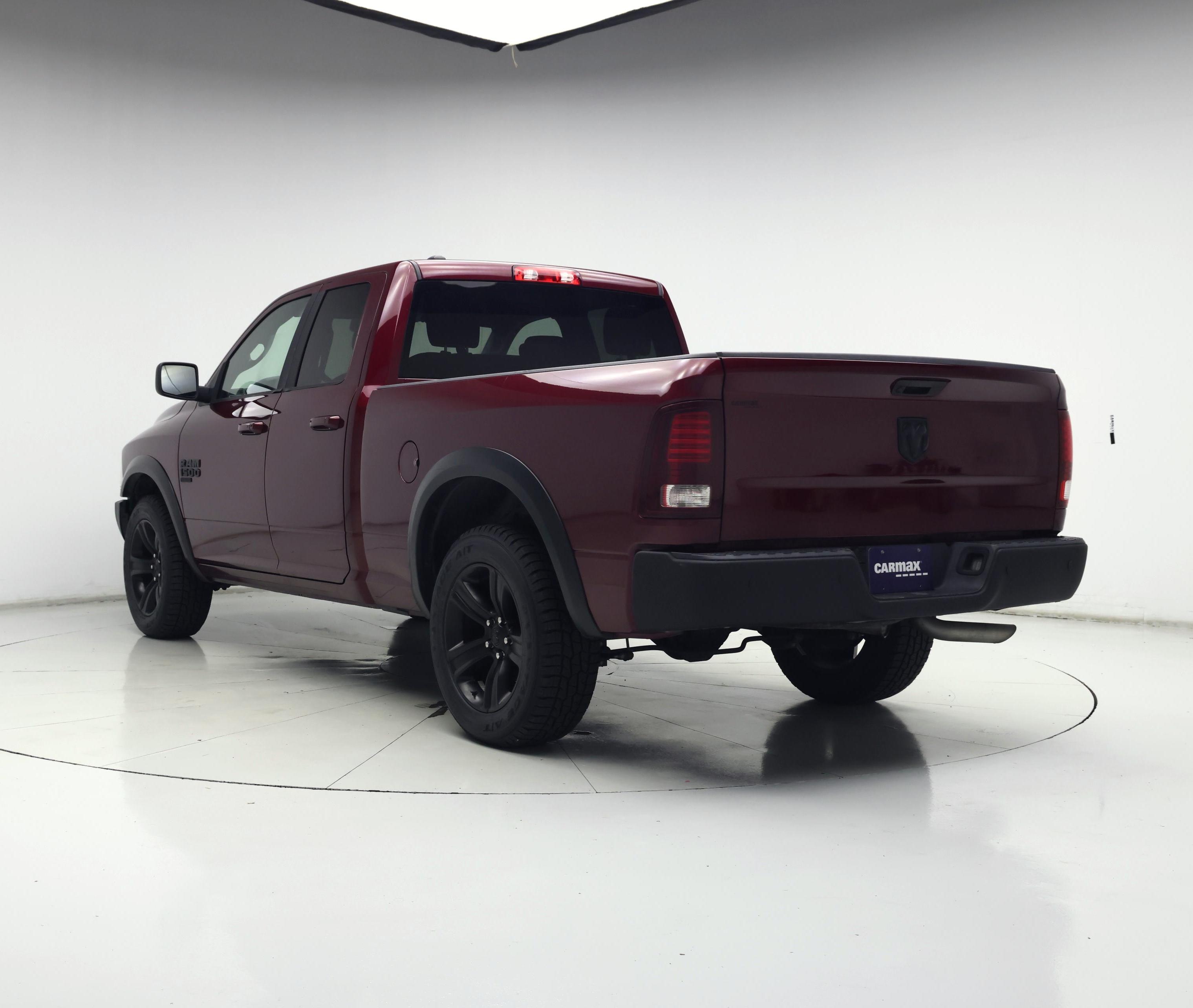 Thumbnail: 2022 RAM 1500 Classic - 2