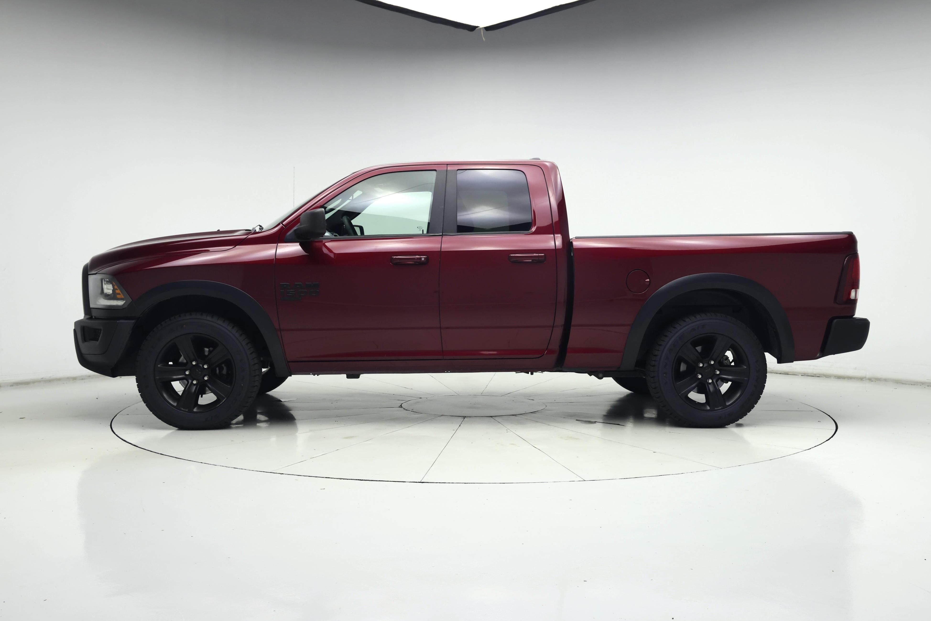 Thumbnail: 2022 RAM 1500 Classic - 3