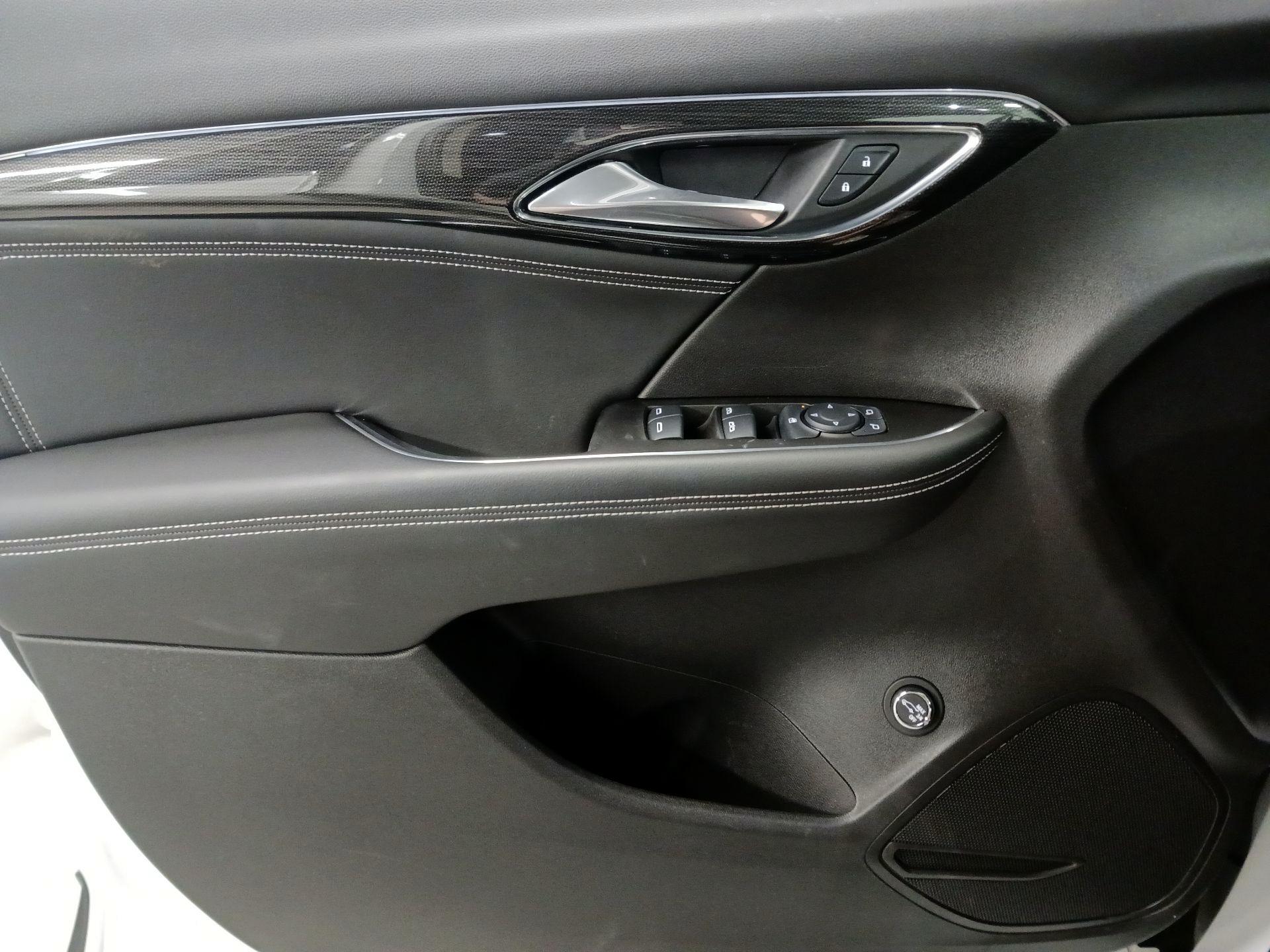 Thumbnail: 2022 Buick Envision - 12