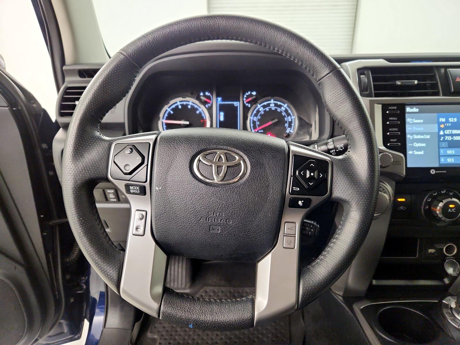 Thumbnail: 2023 Toyota 4Runner - 10