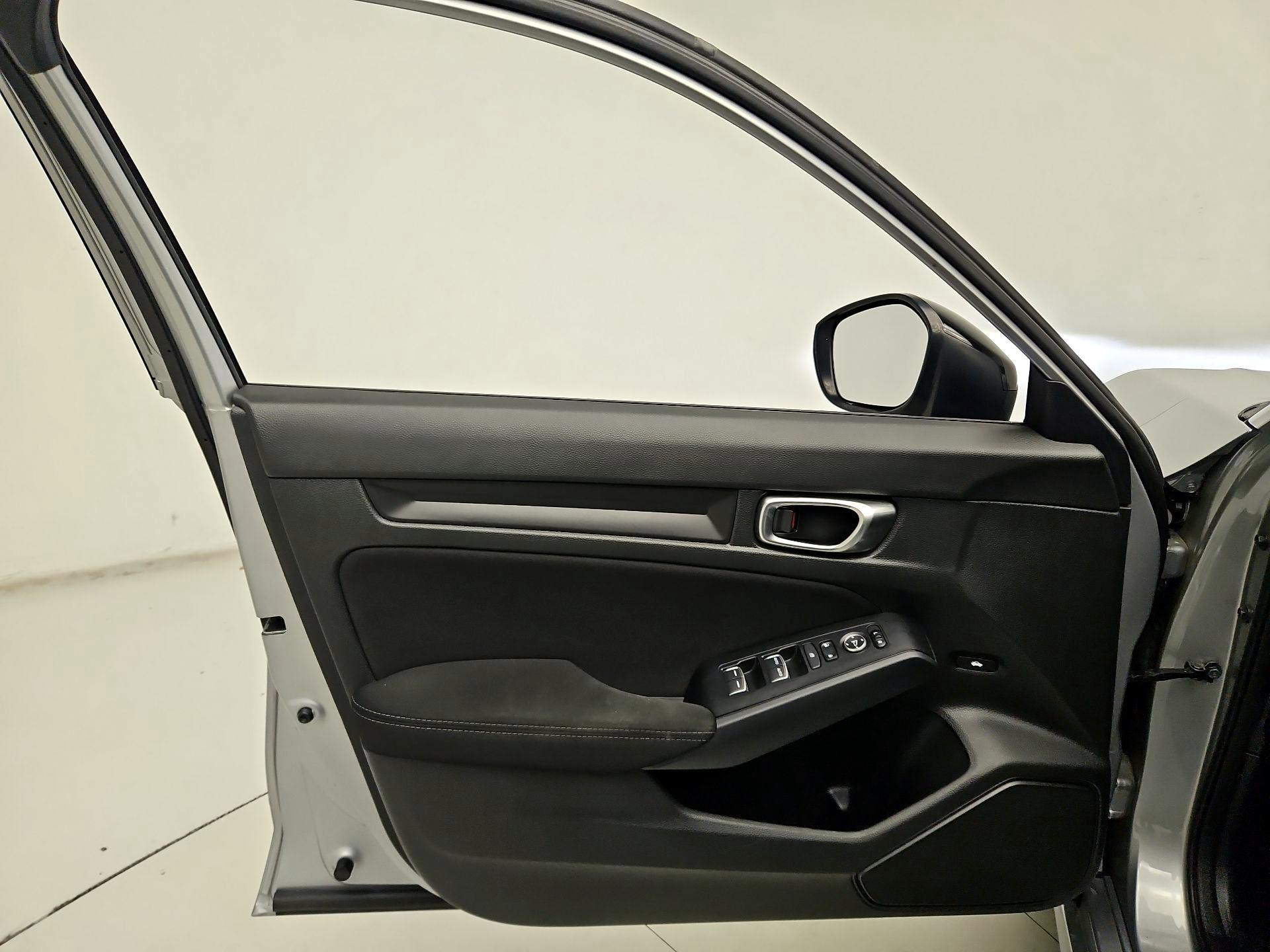 Thumbnail: 2023 Honda Civic - 12