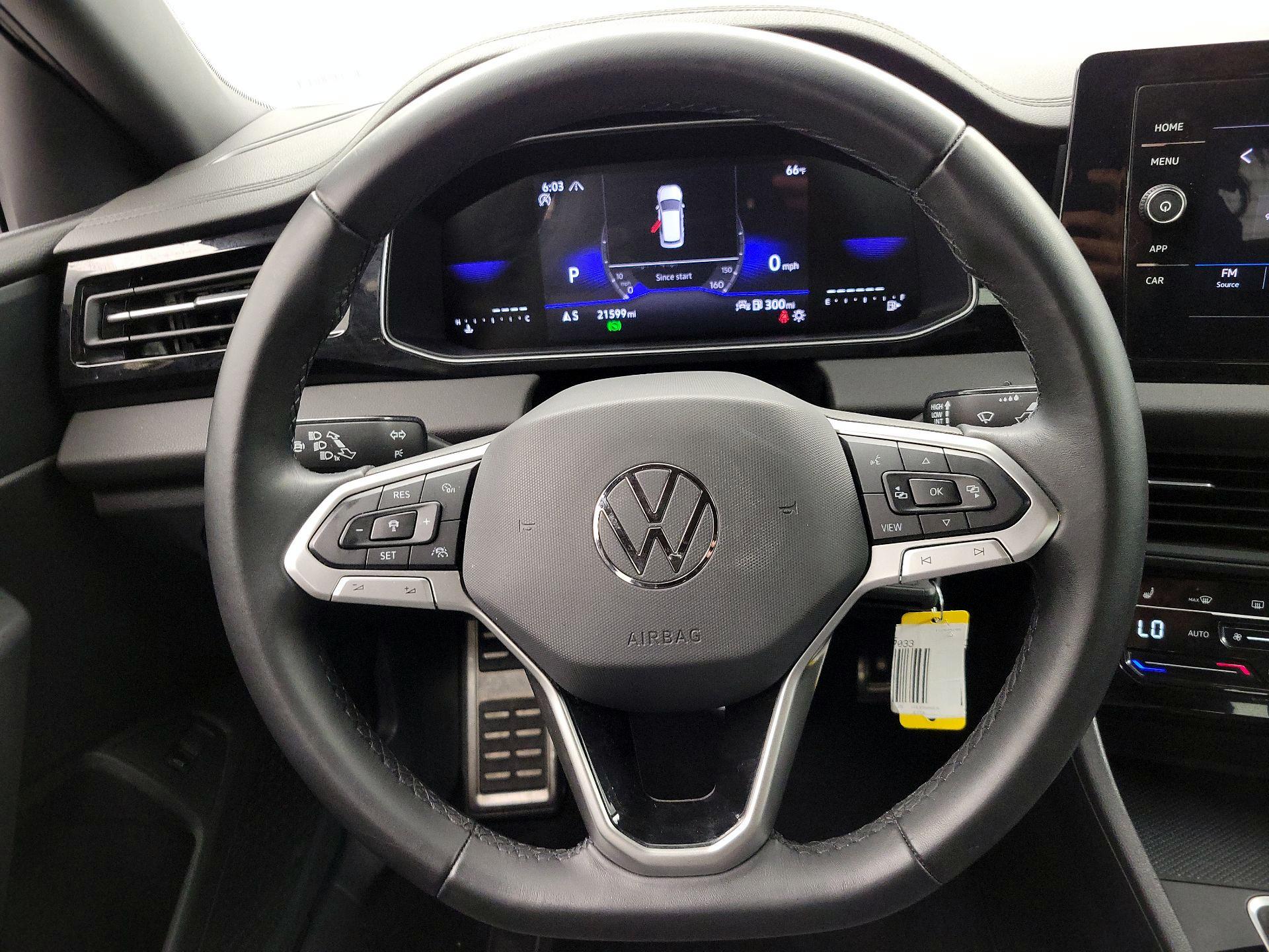 Thumbnail: 2025 Volkswagen Jetta - 10