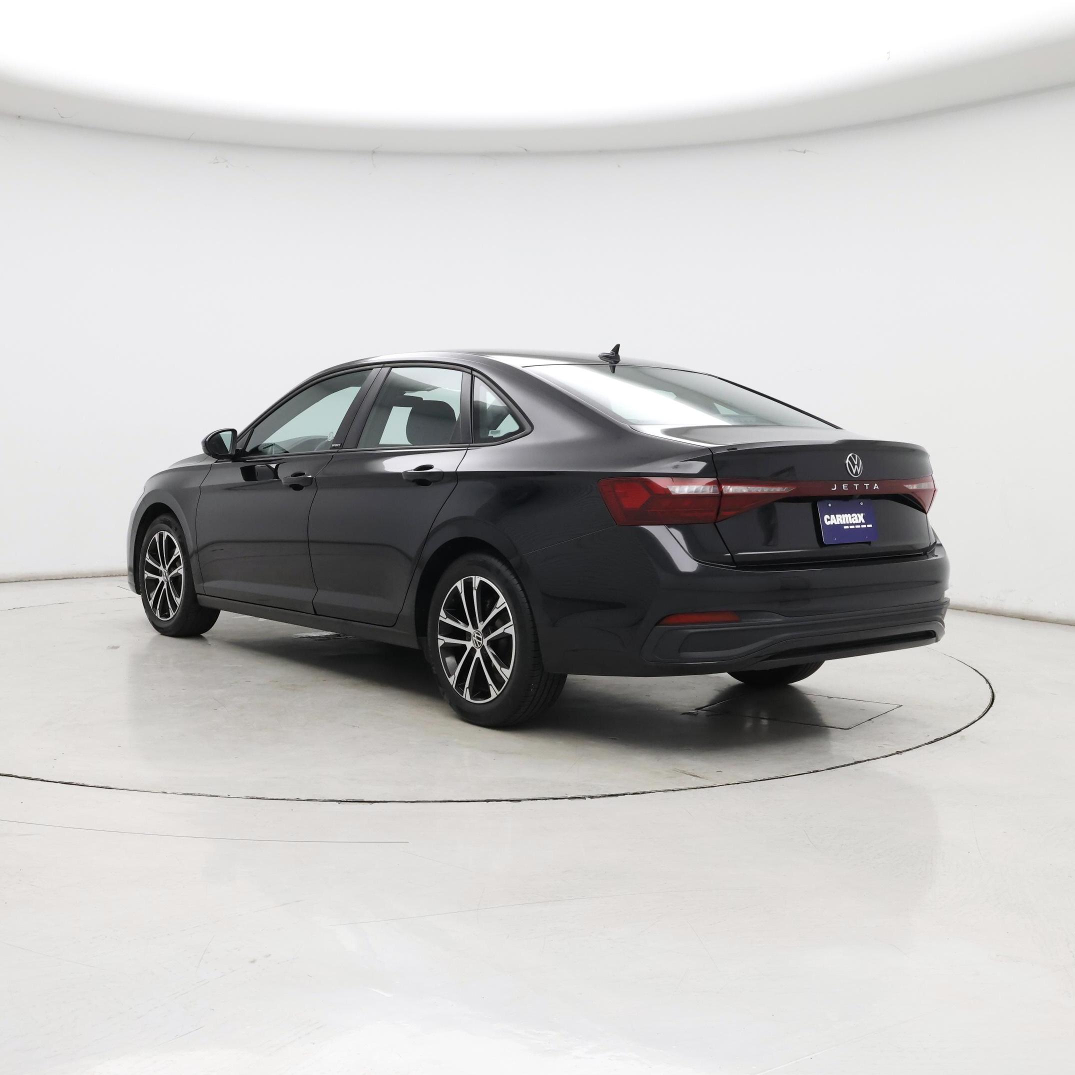 Thumbnail: 2025 Volkswagen Jetta - 2