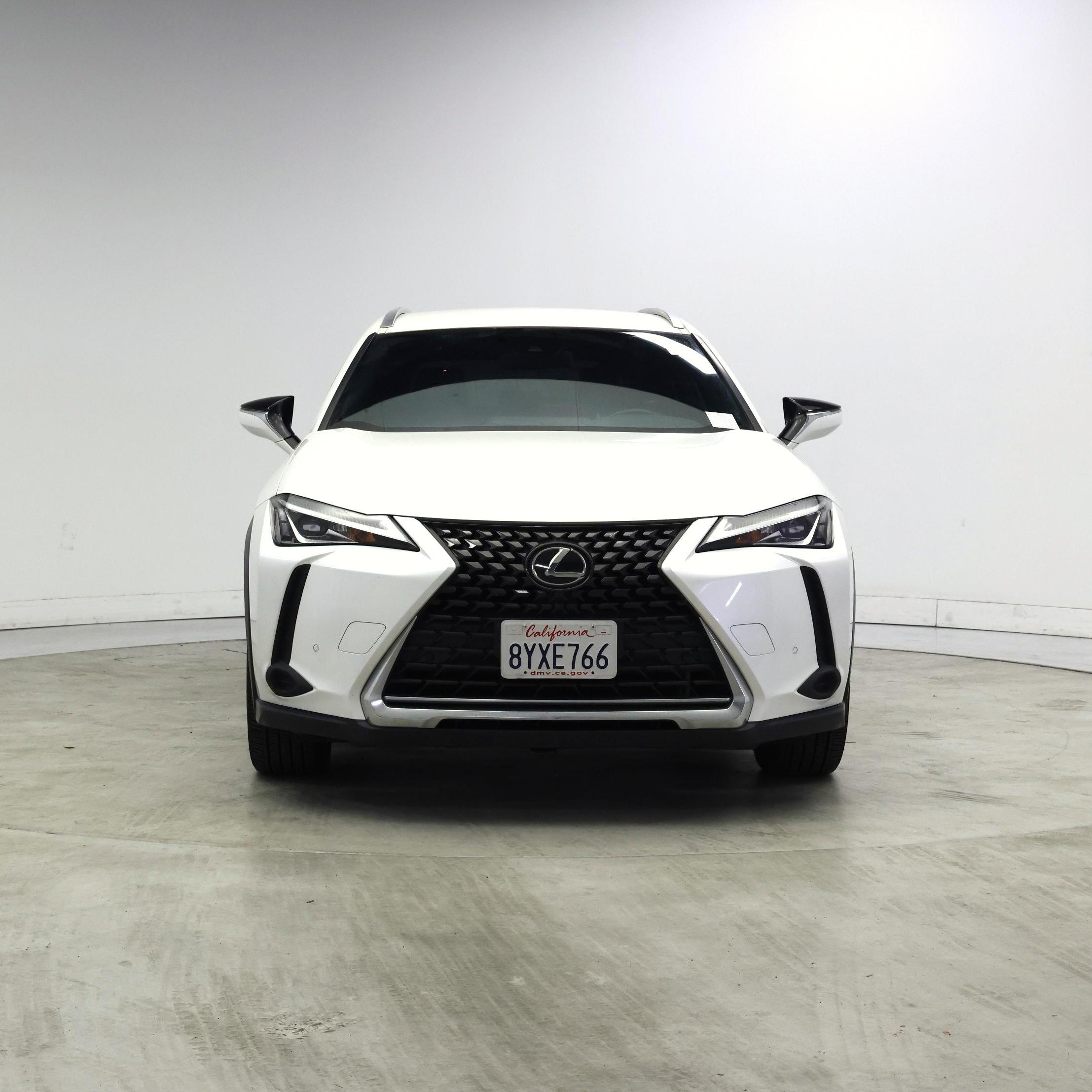 Thumbnail: 2022 Lexus UX - 5