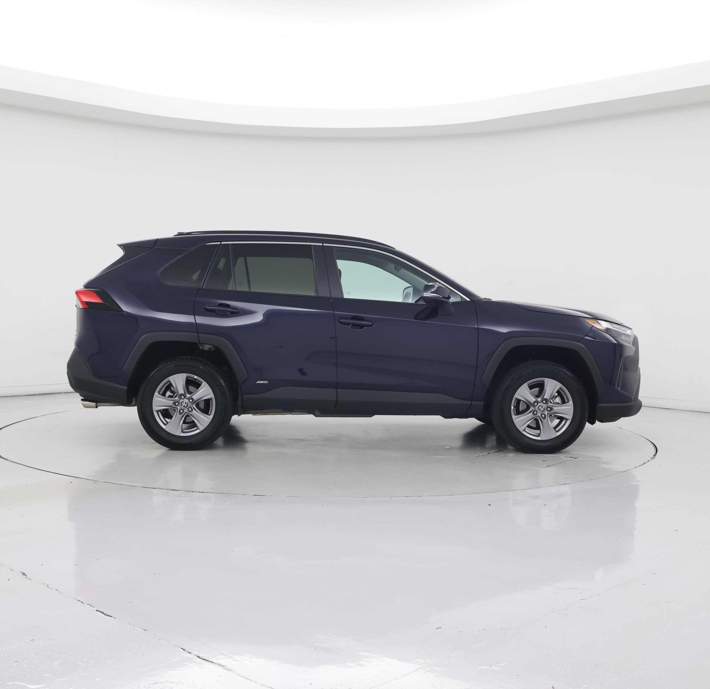 Thumbnail: 2022 Toyota RAV4 - 7