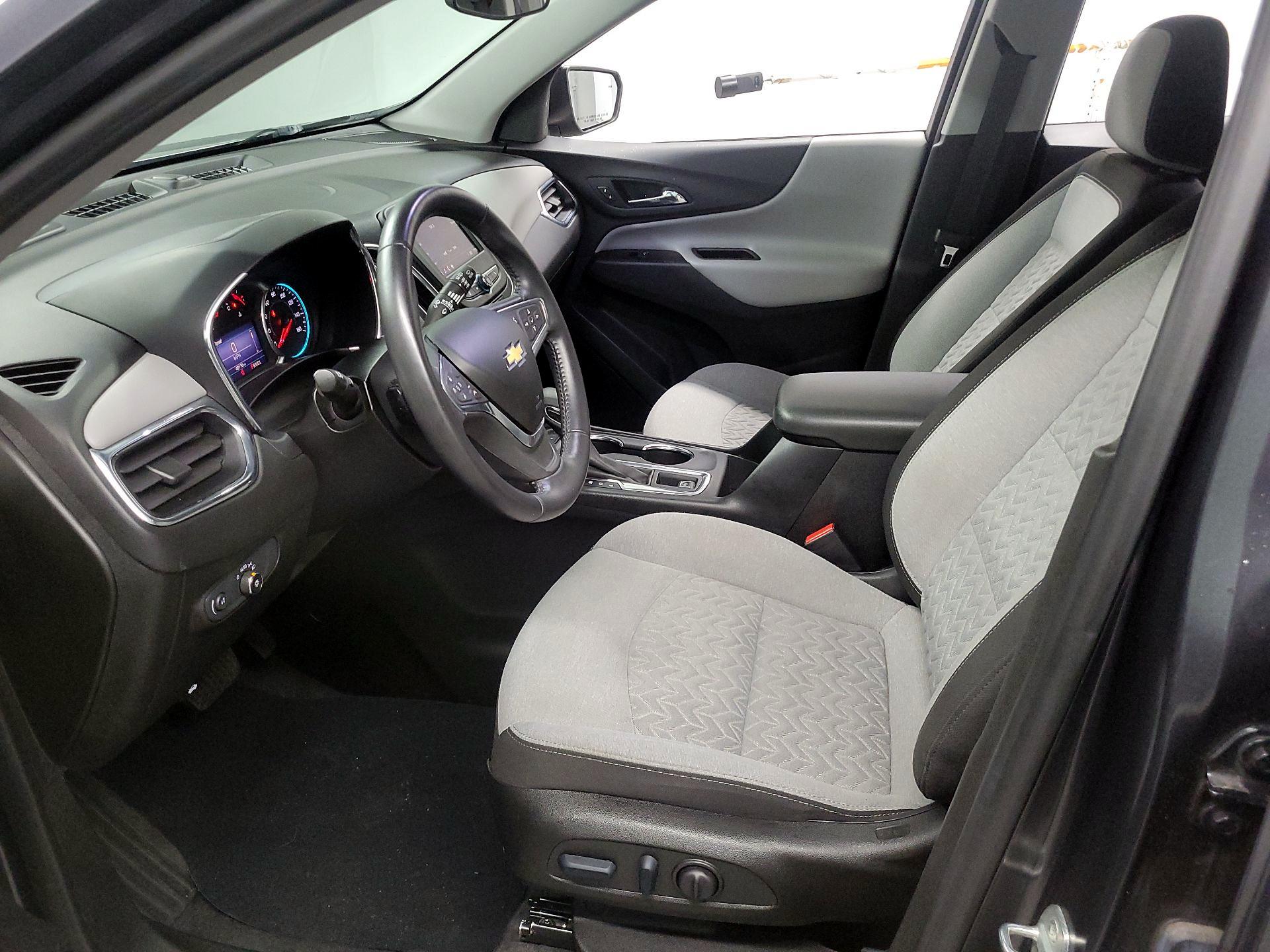 Thumbnail: 2022 Chevrolet Equinox - 11