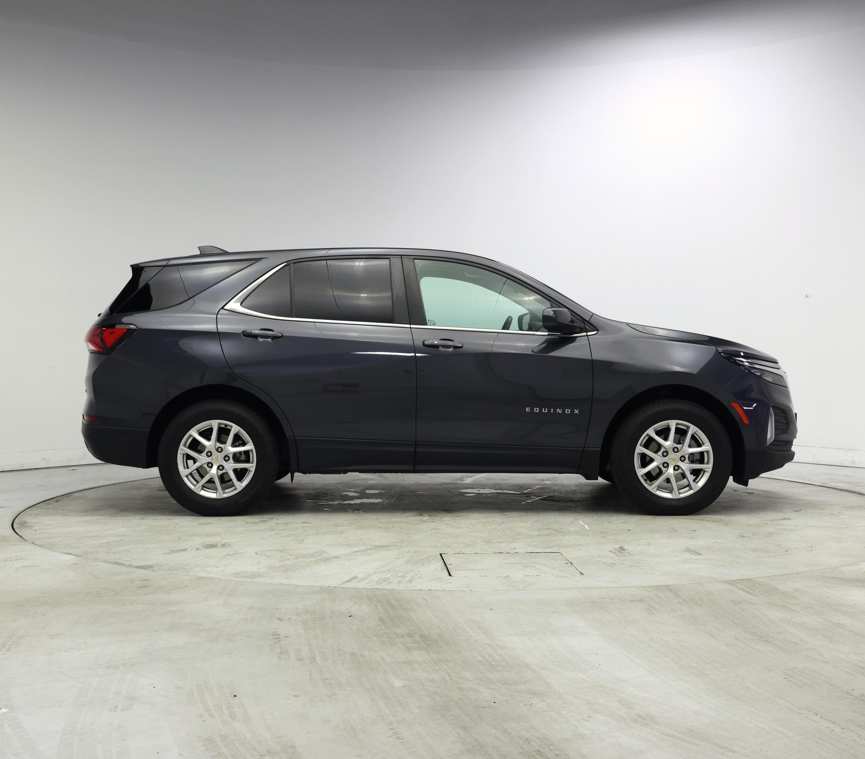 Thumbnail: 2022 Chevrolet Equinox - 7