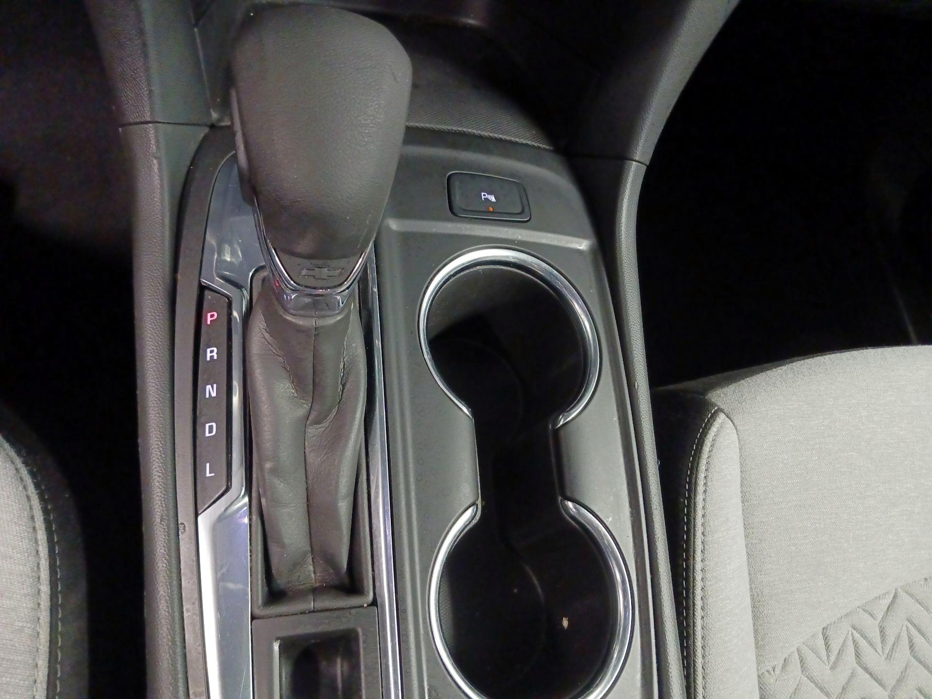 Thumbnail: 2023 Chevrolet Equinox - 17