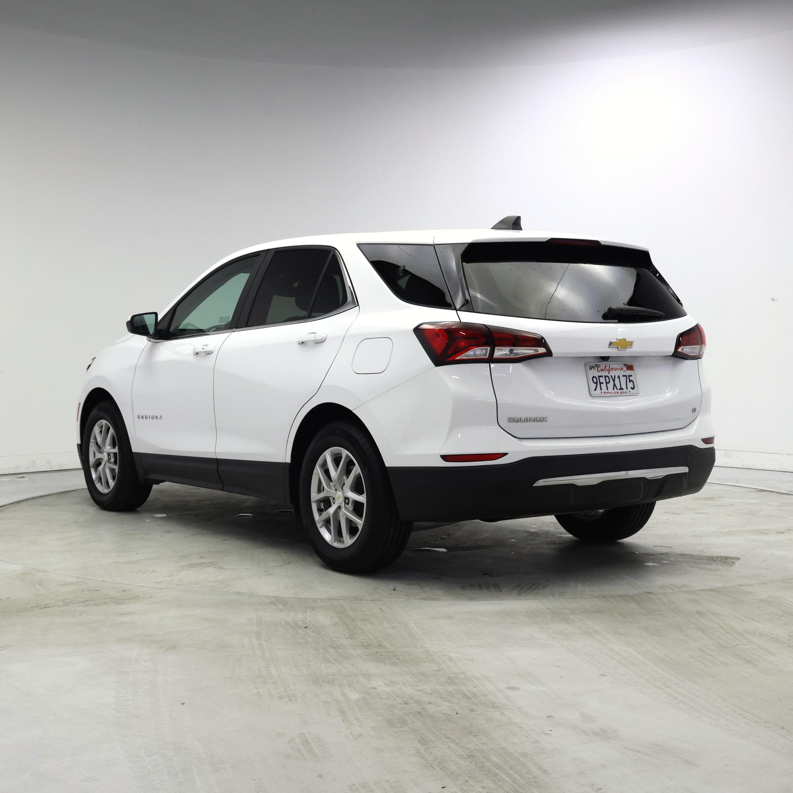 Thumbnail: 2023 Chevrolet Equinox - 2
