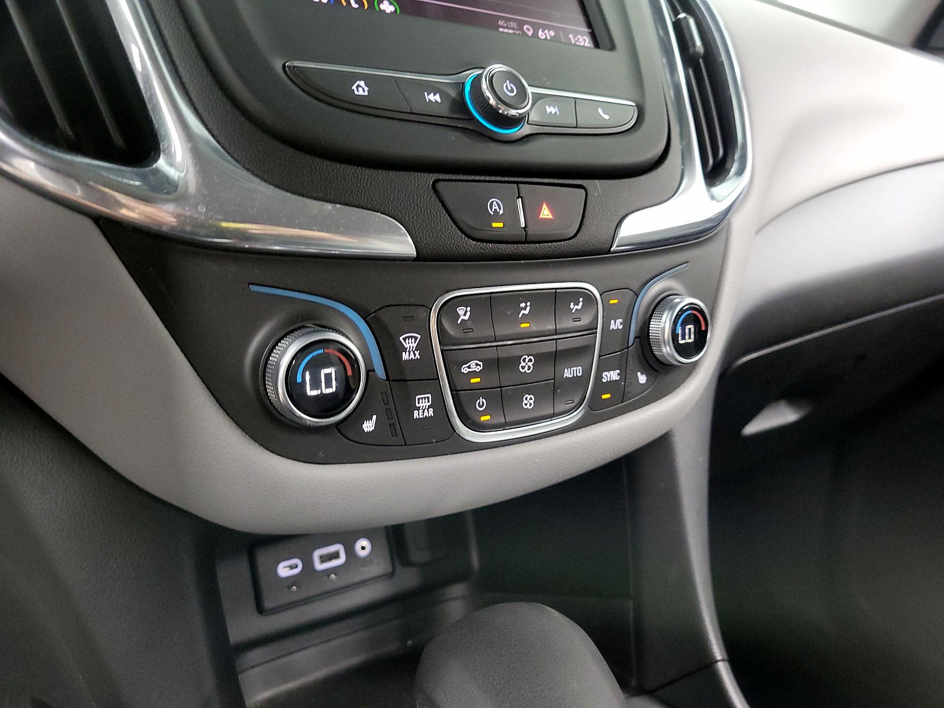 Thumbnail: 2022 Chevrolet Equinox - 15