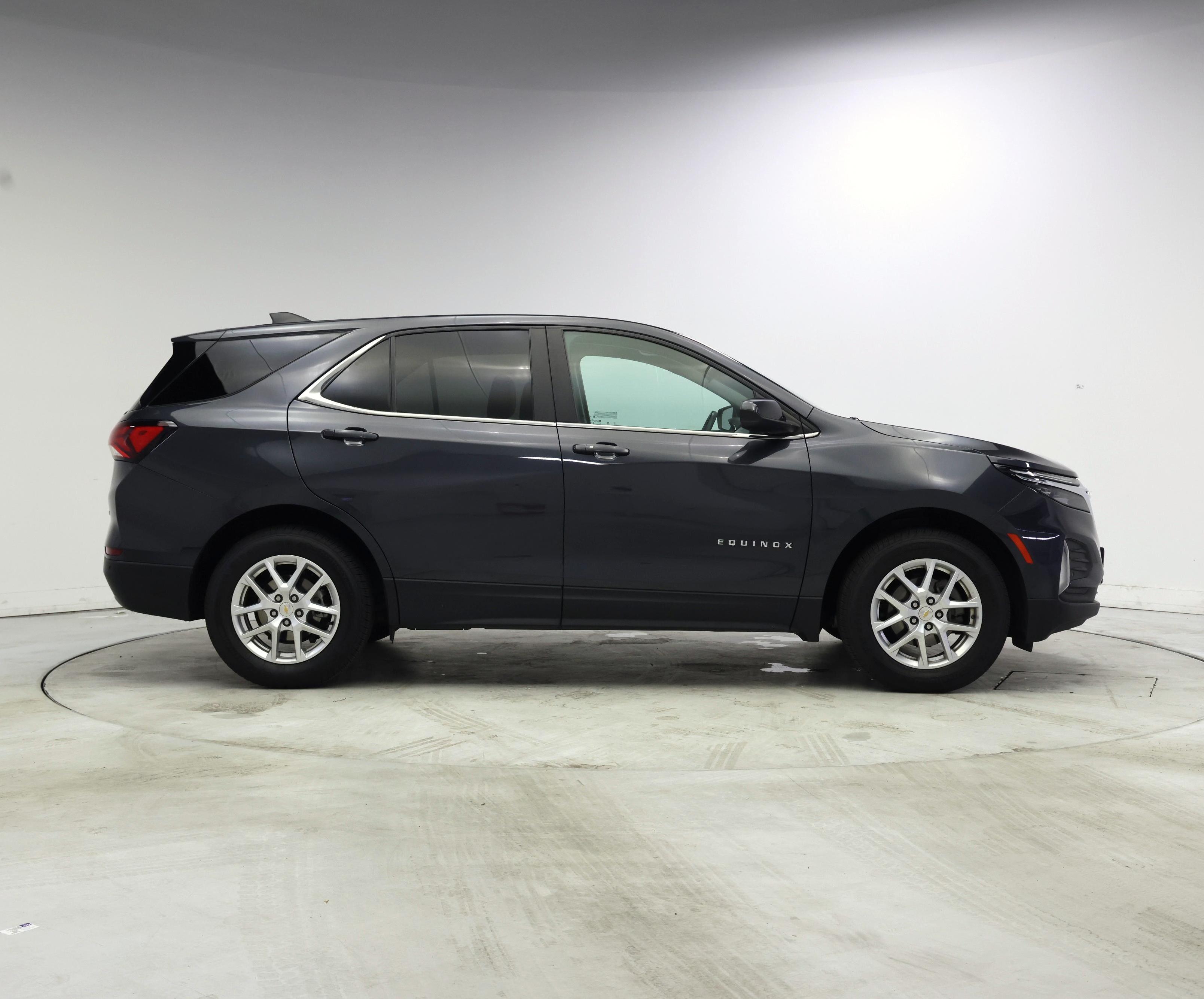 Thumbnail: 2022 Chevrolet Equinox - 7