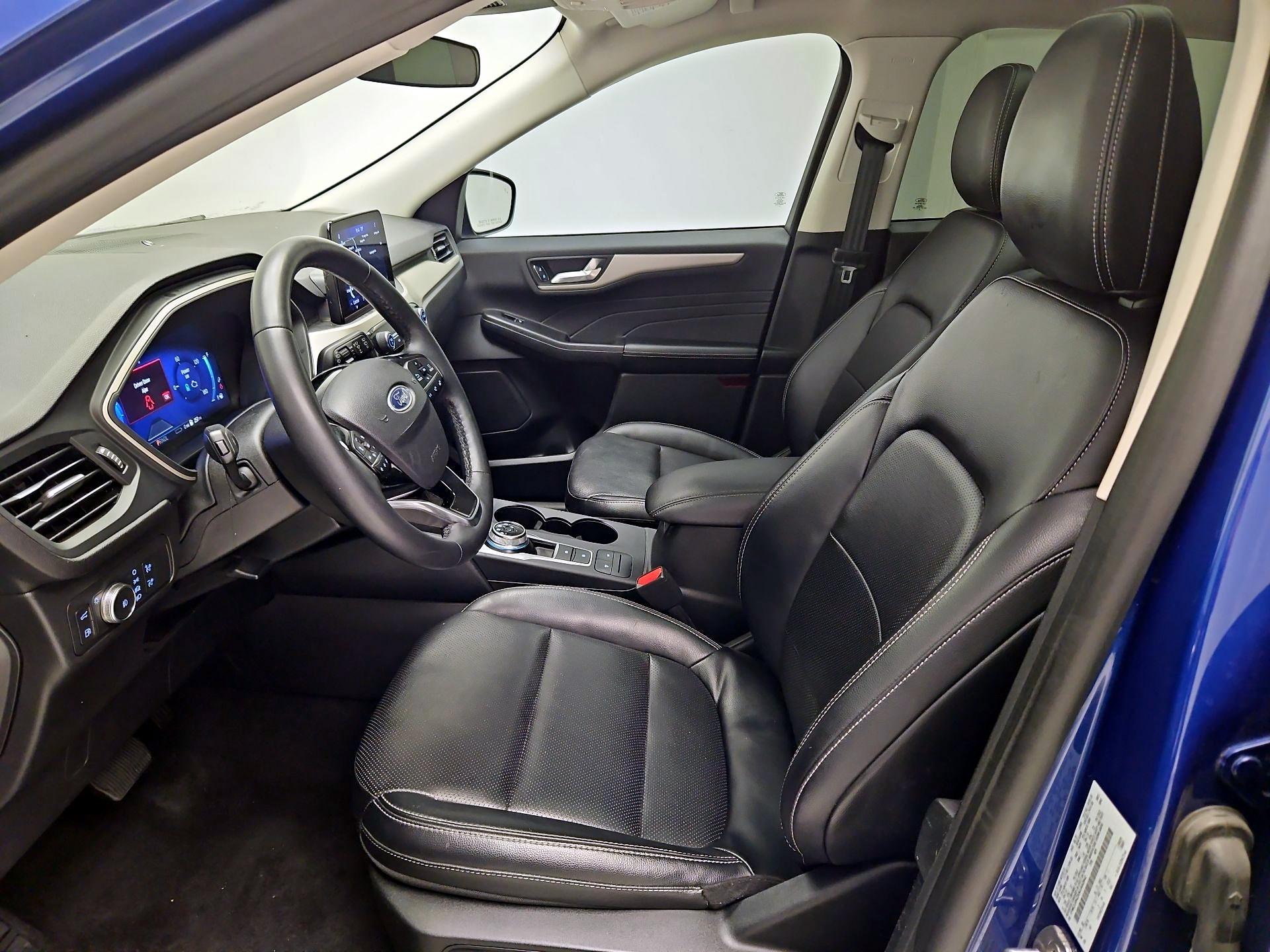 Thumbnail: 2022 Ford Escape - 11