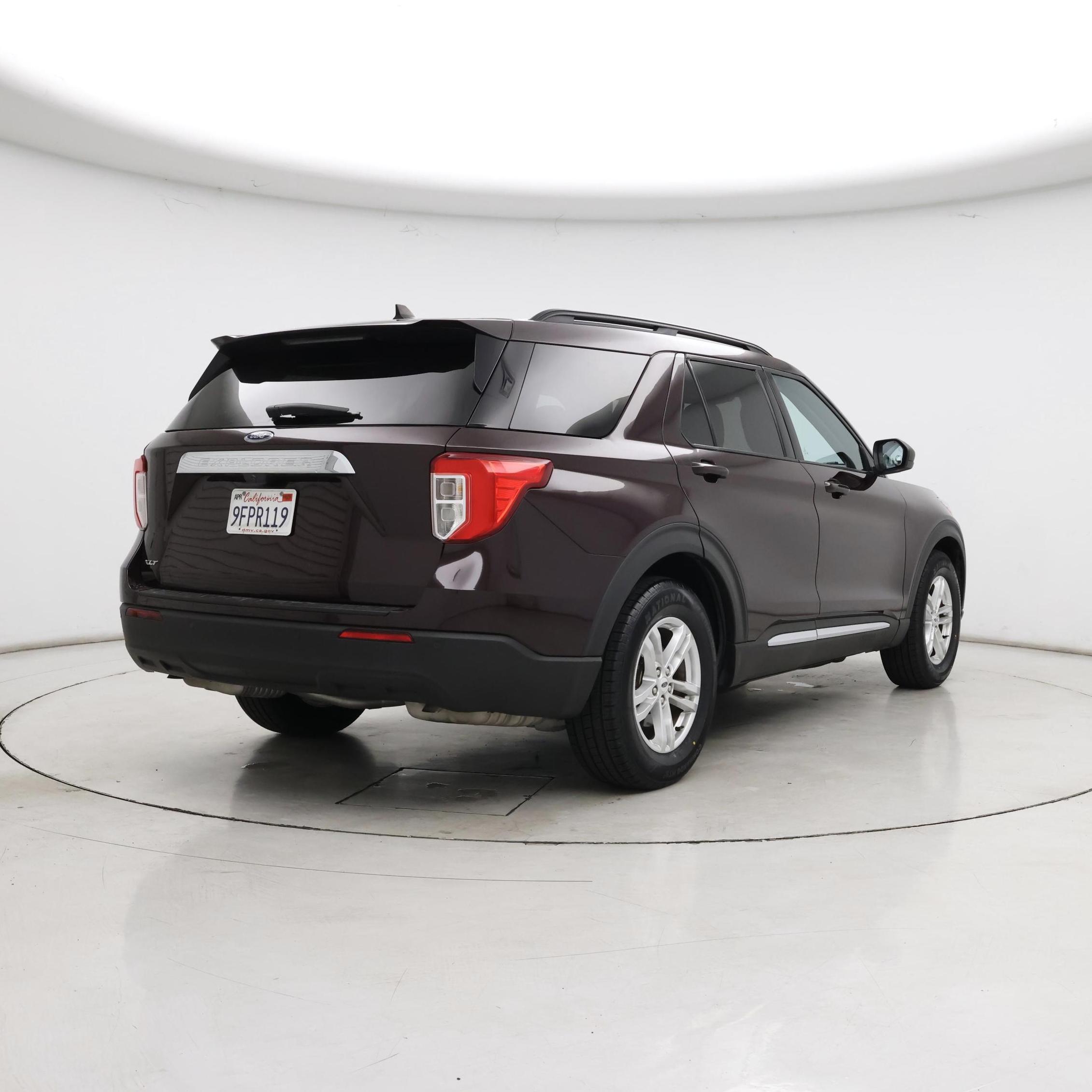 Thumbnail: 2023 Ford Explorer - 8