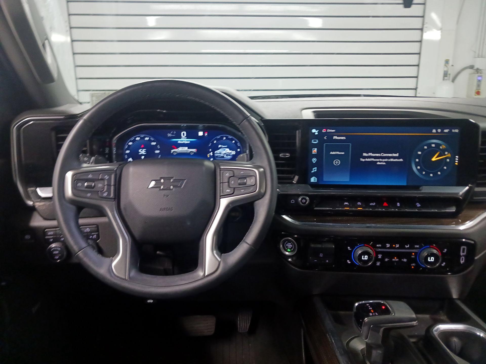Thumbnail: 2023 Chevrolet Silverado 1500 - 10
