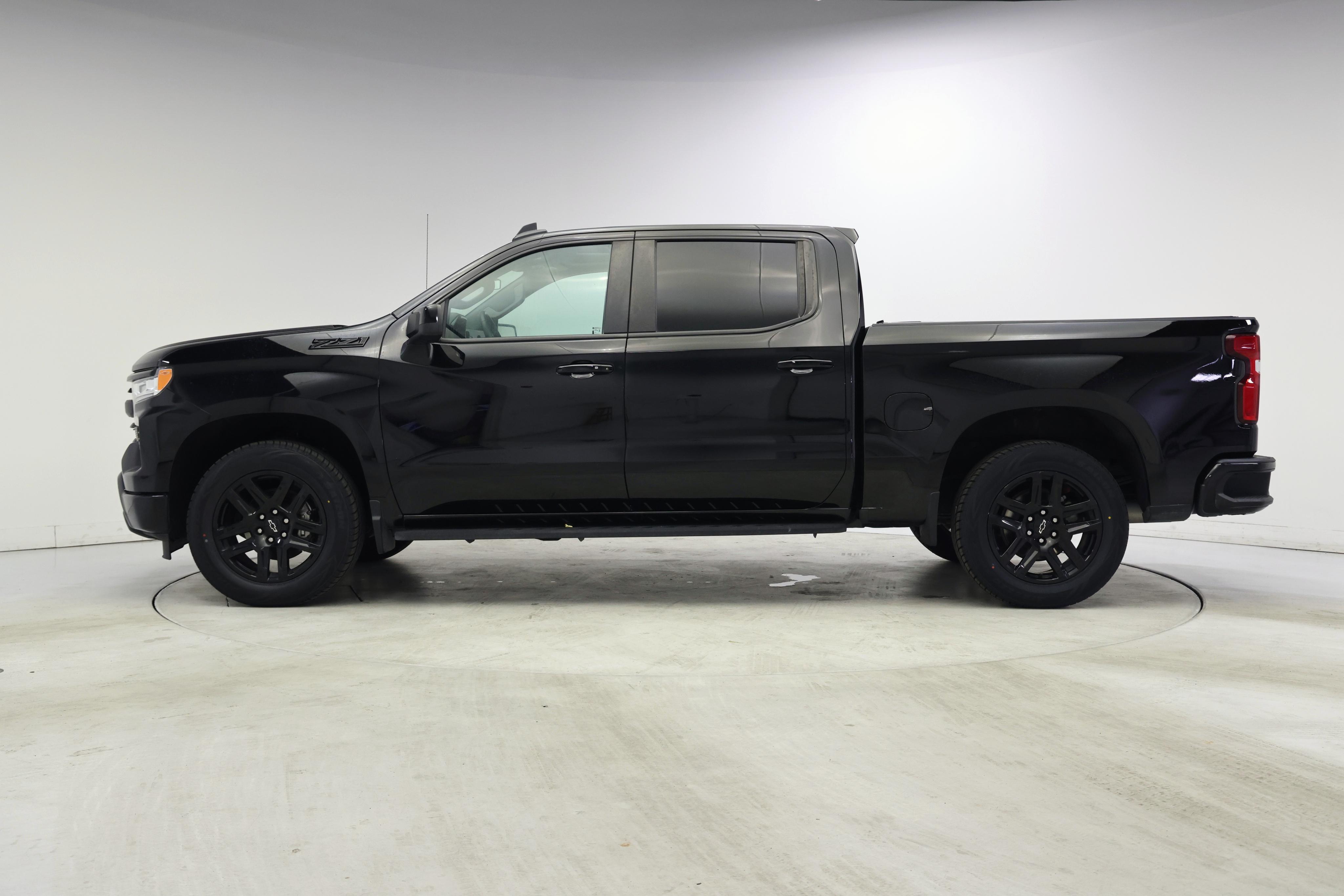Thumbnail: 2023 Chevrolet Silverado 1500 - 3