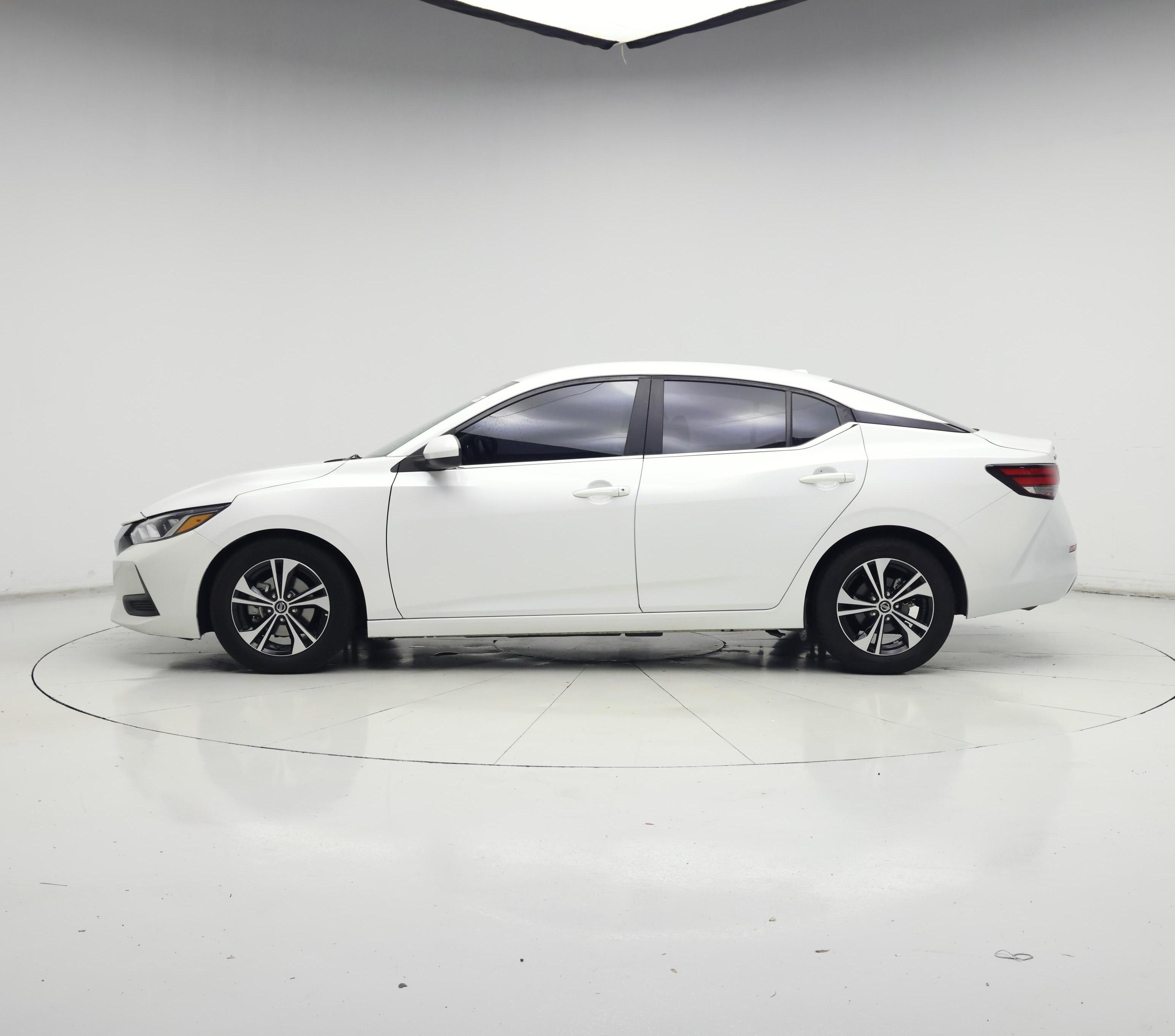 Thumbnail: 2022 Nissan Sentra - 3