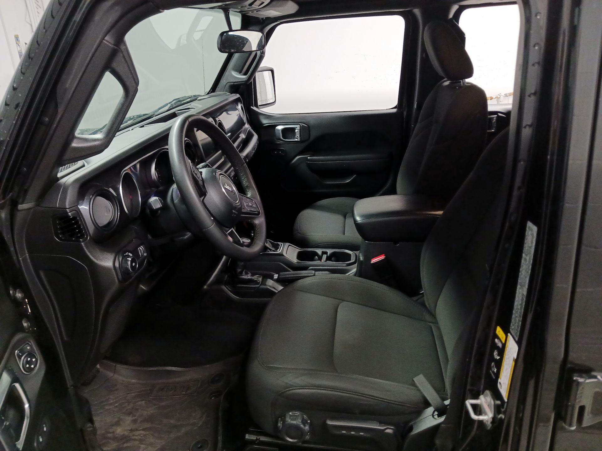 Thumbnail: 2023 Jeep Wrangler - 11