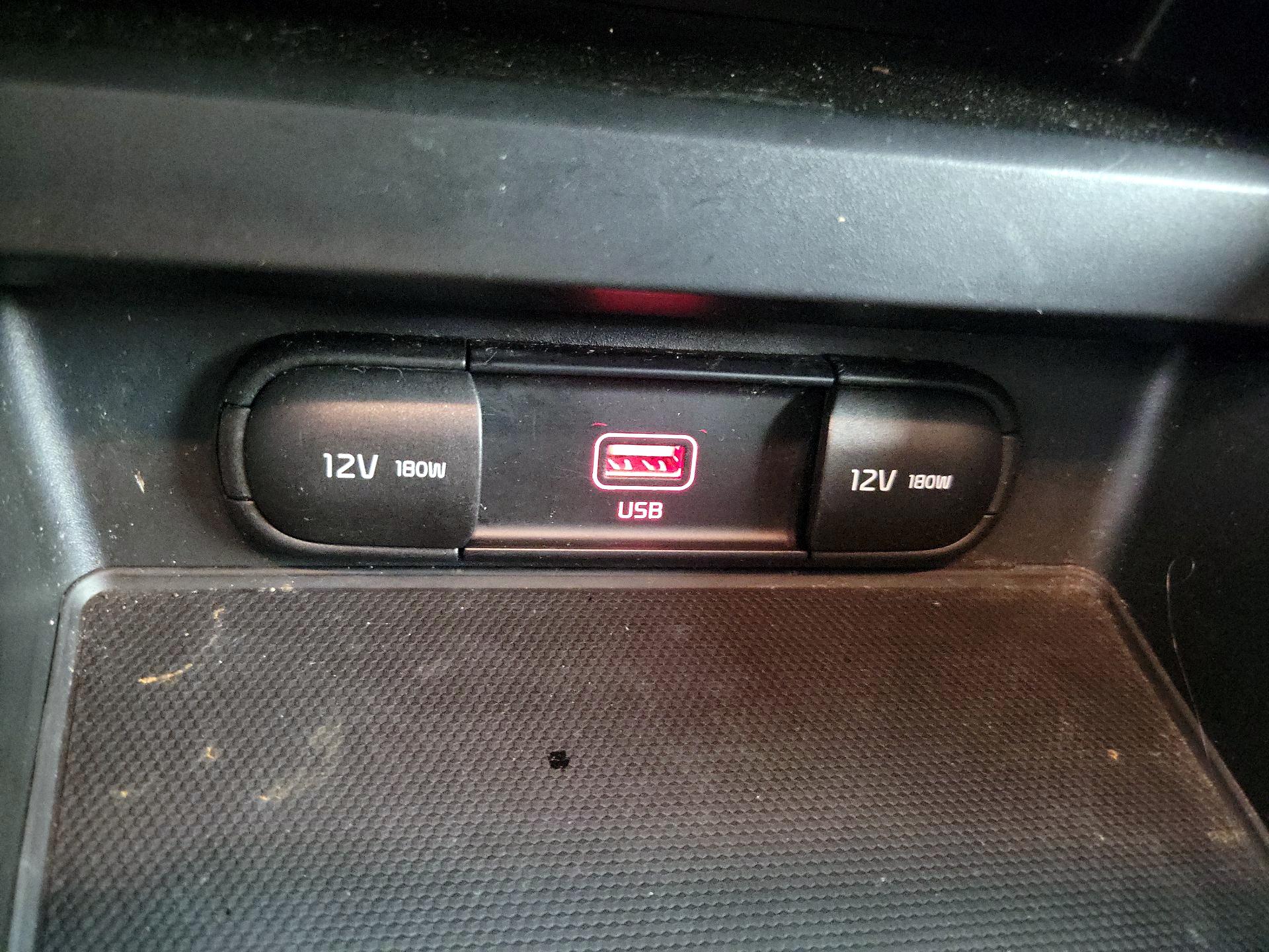 Thumbnail: 2022 Kia Soul - 18