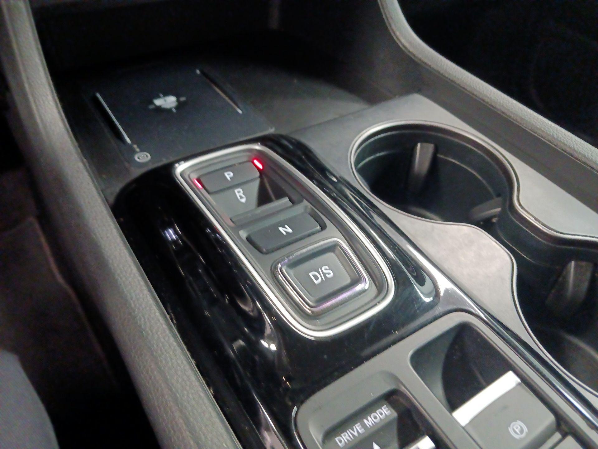 Thumbnail: 2024 Honda Pilot - 15
