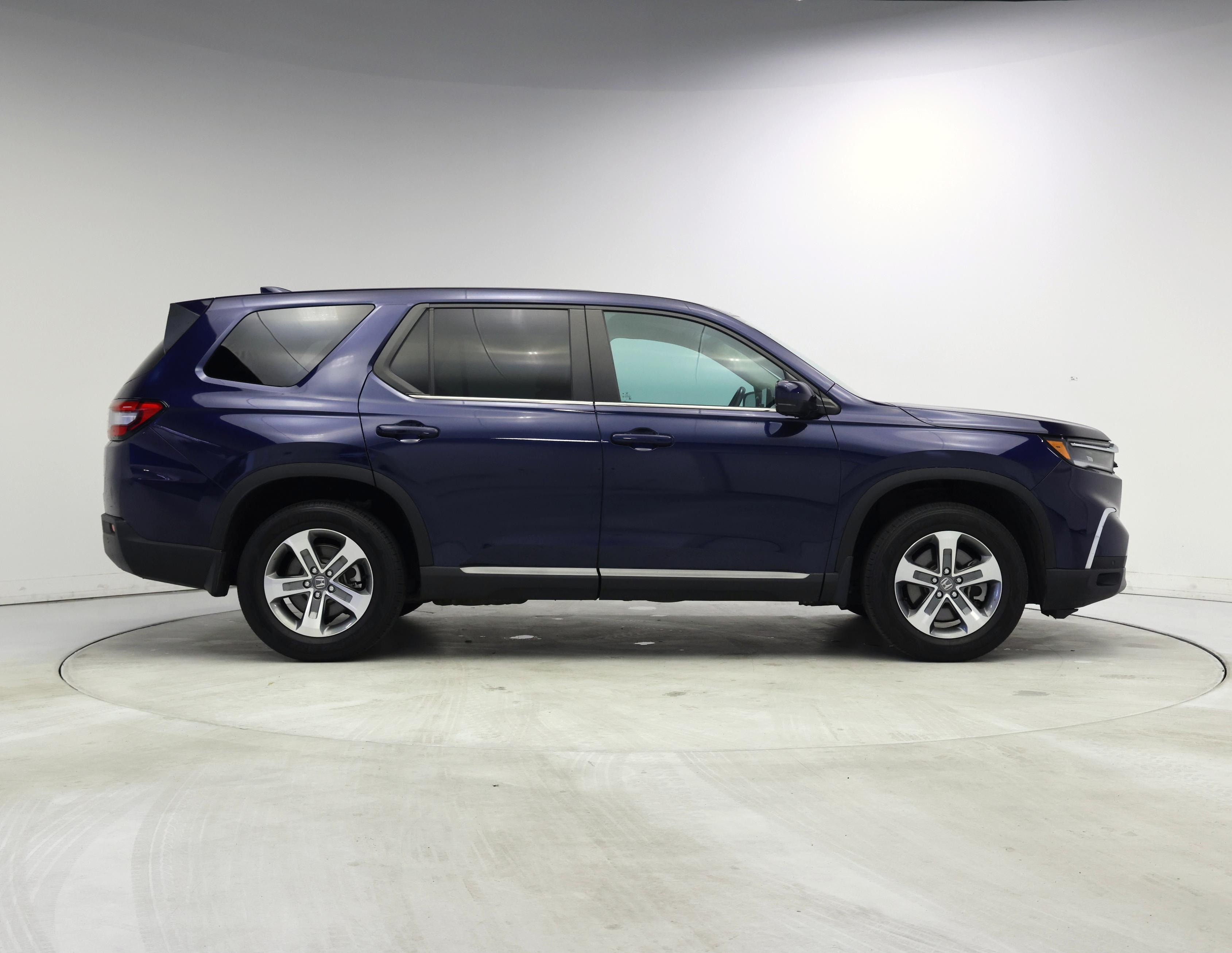 Thumbnail: 2024 Honda Pilot - 7