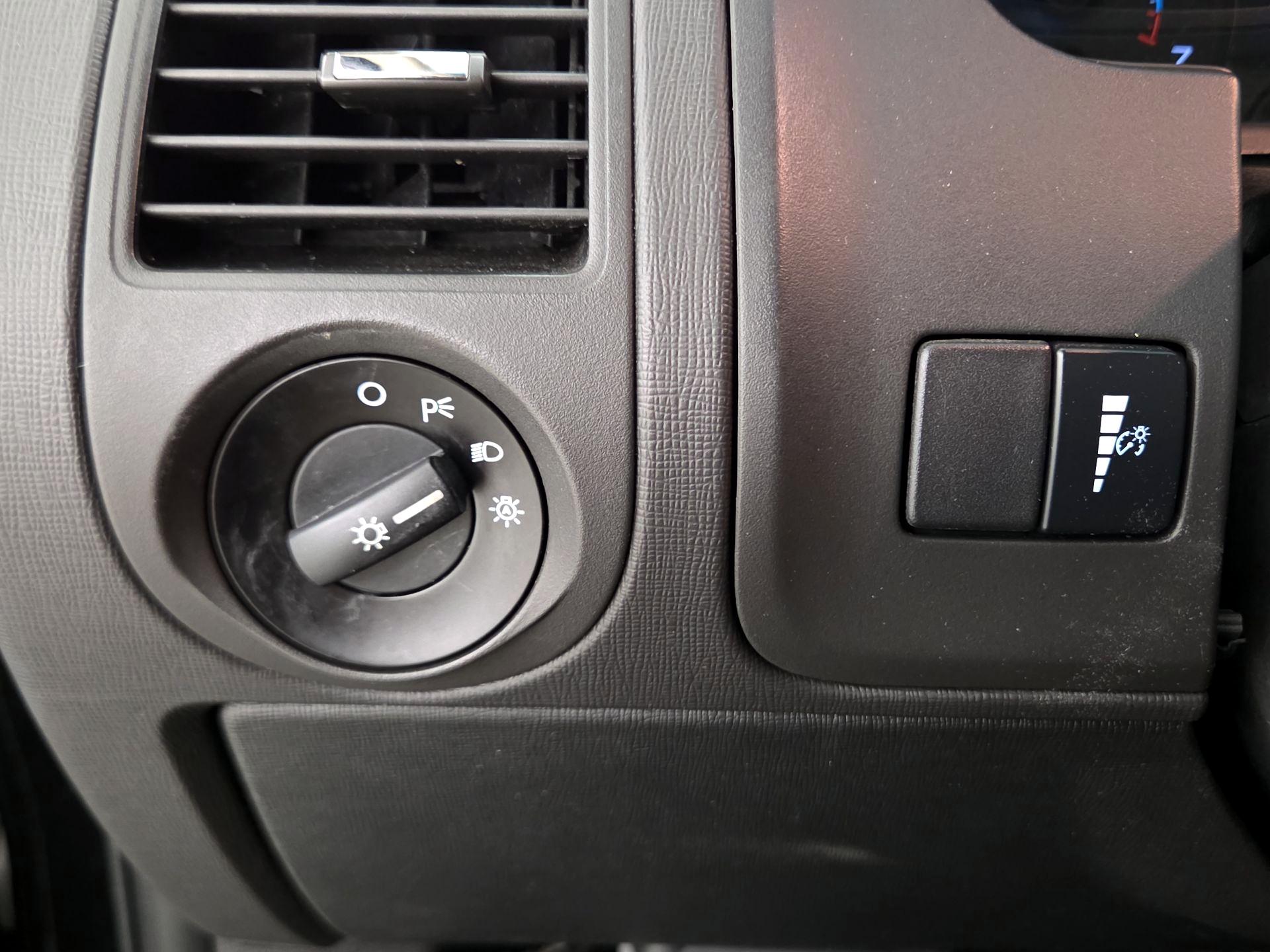 Thumbnail: 2014 Ford Flex - 13