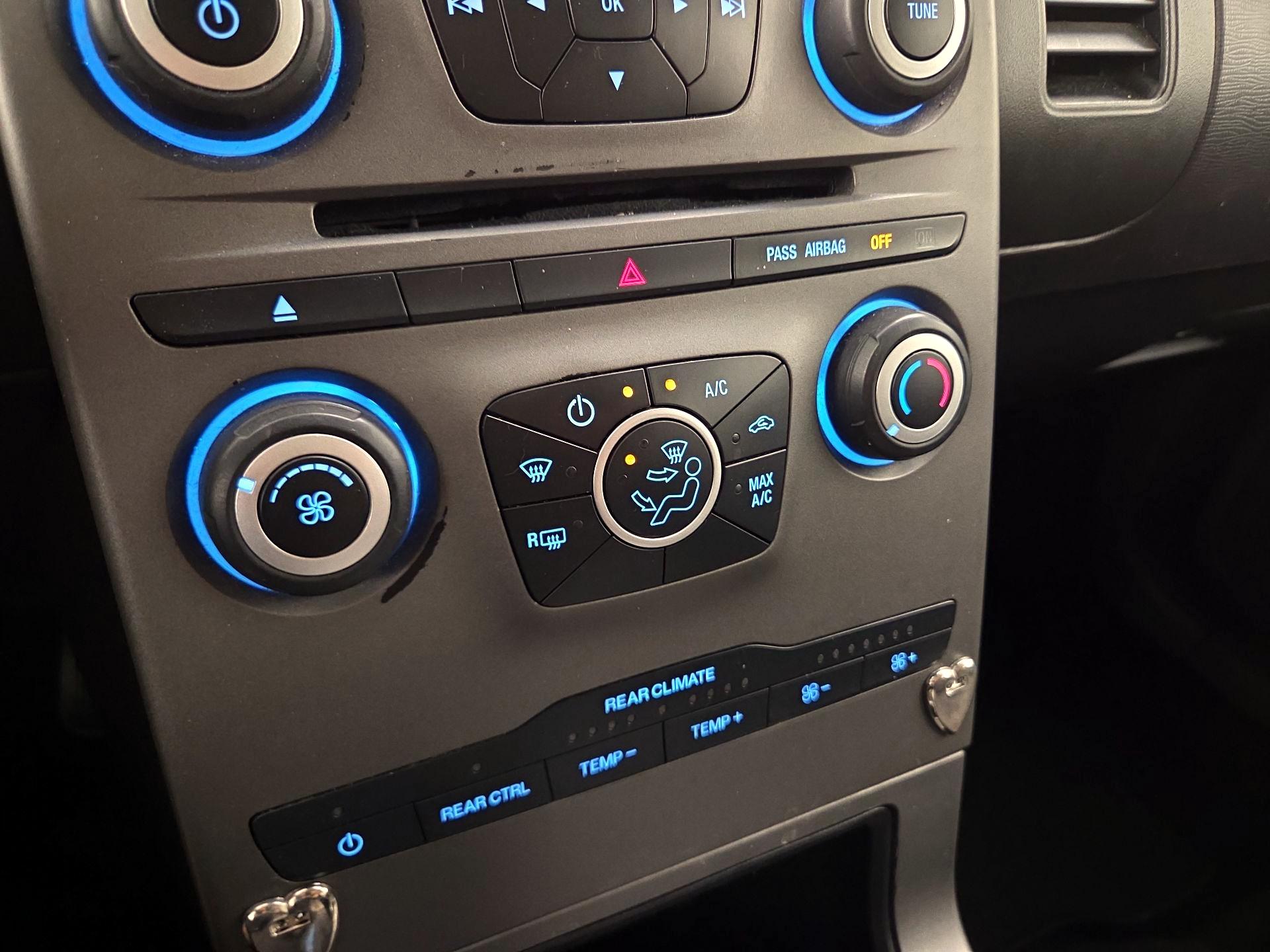 Thumbnail: 2014 Ford Flex - 15