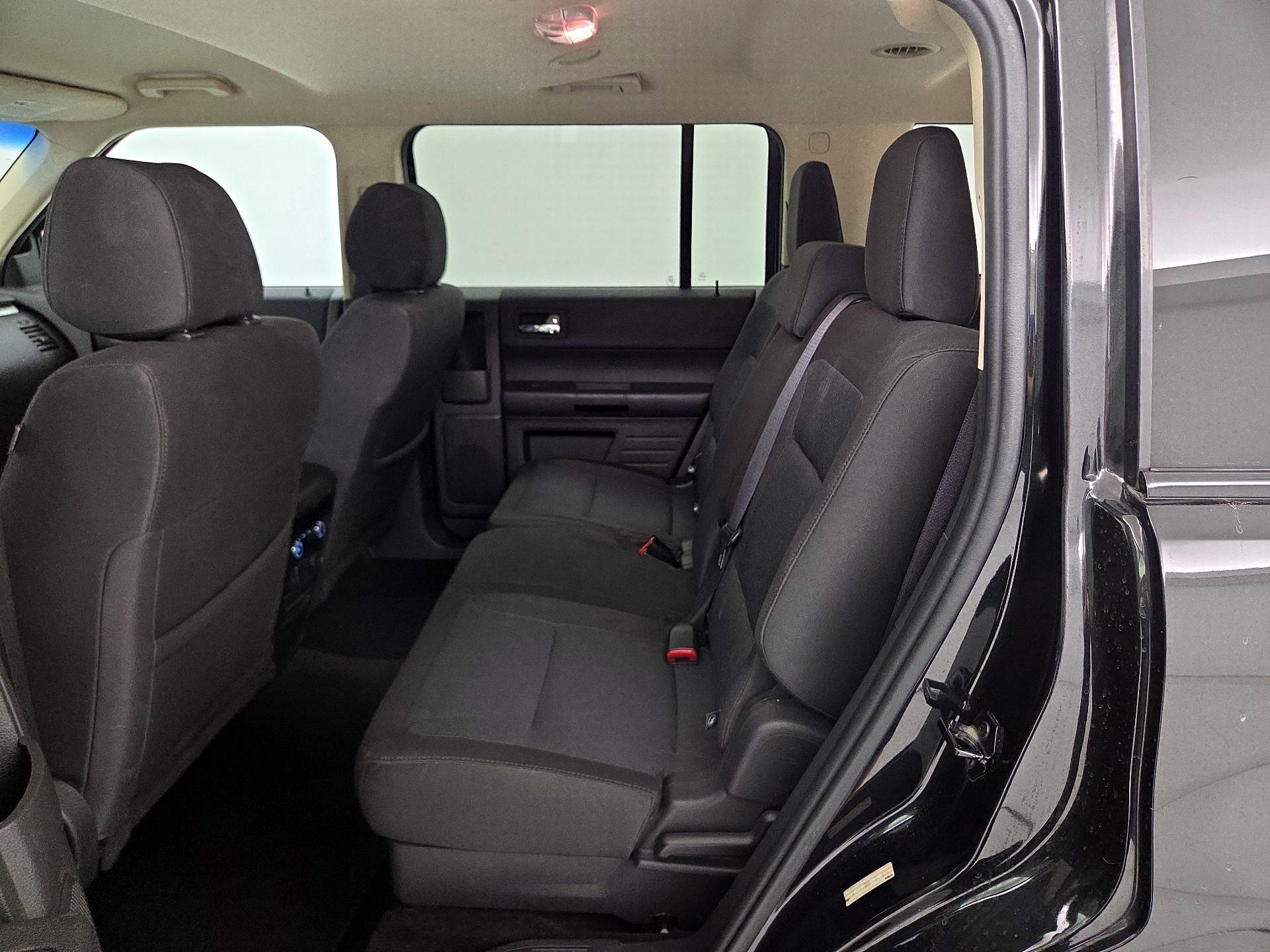 Thumbnail: 2014 Ford Flex - 18