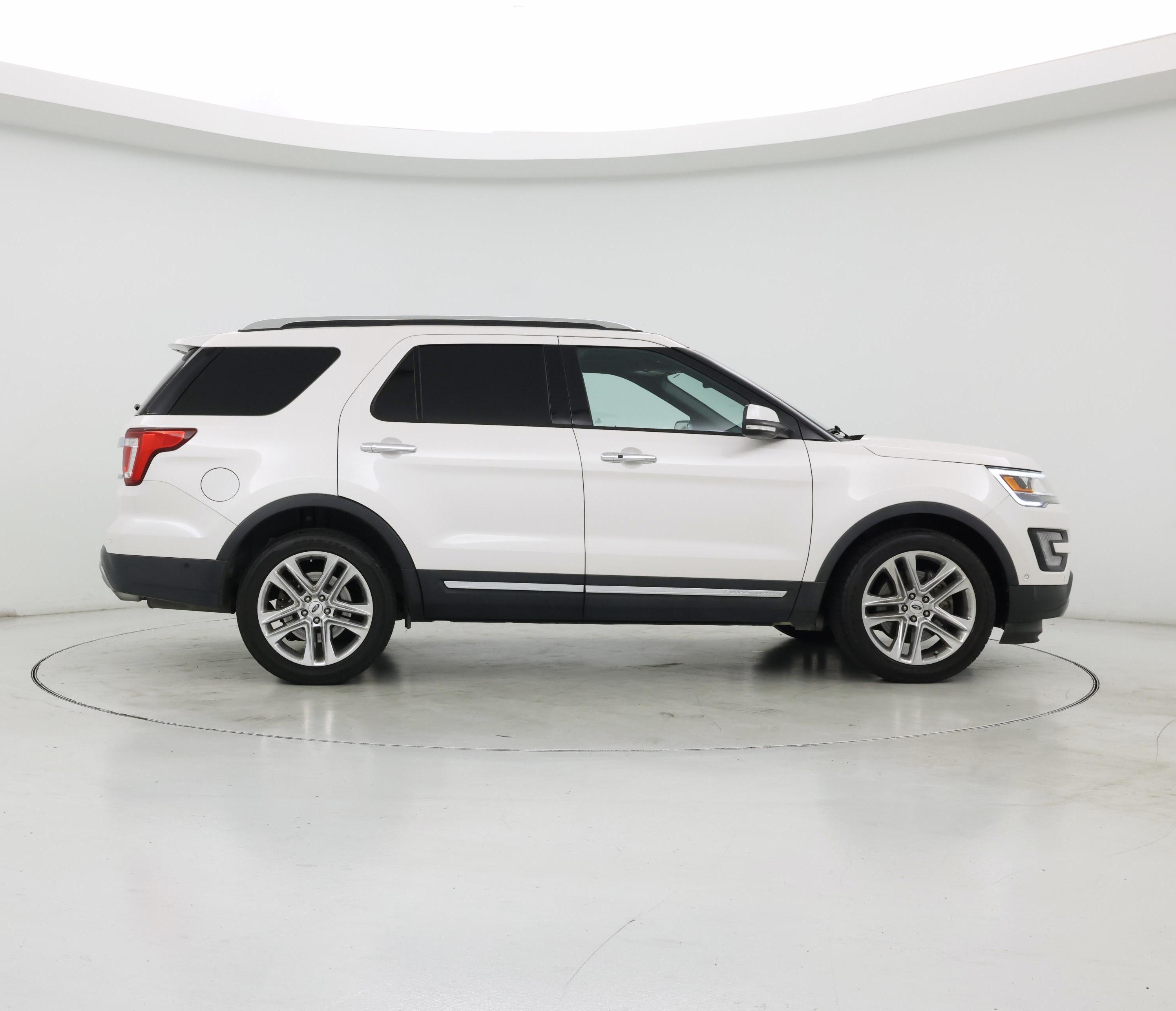 Thumbnail: 2017 Ford Explorer - 7