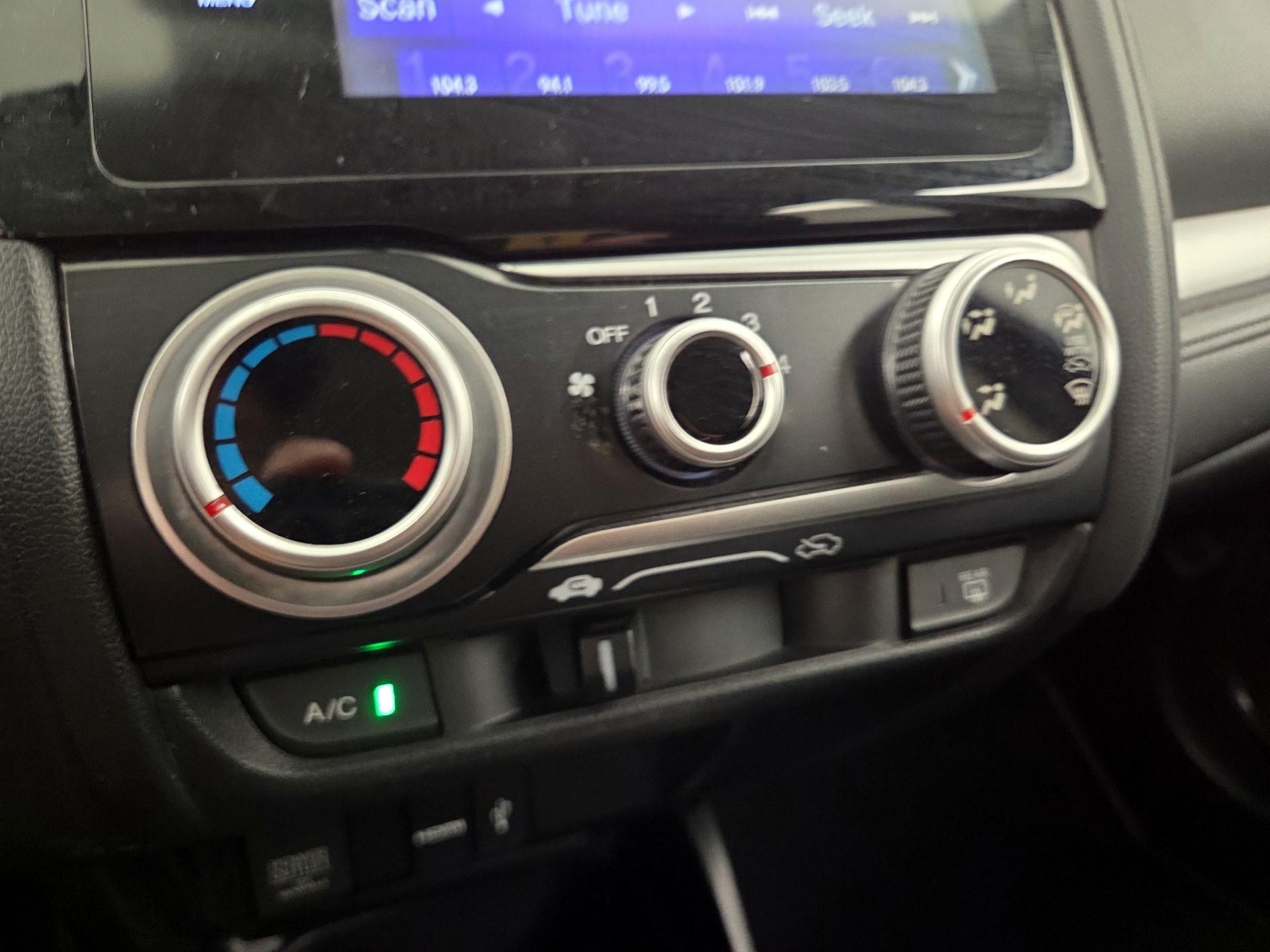 Thumbnail: 2016 Honda Fit - 16