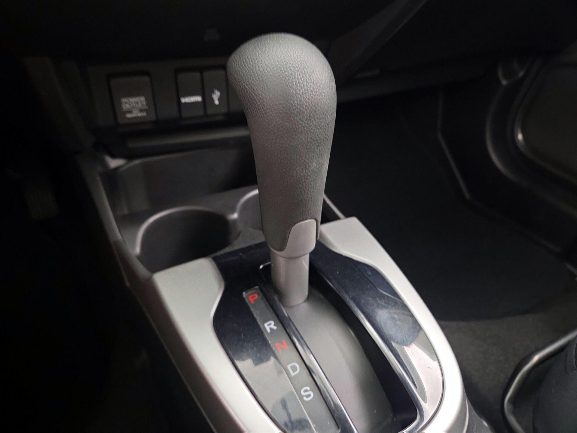 Thumbnail: 2016 Honda Fit - 17