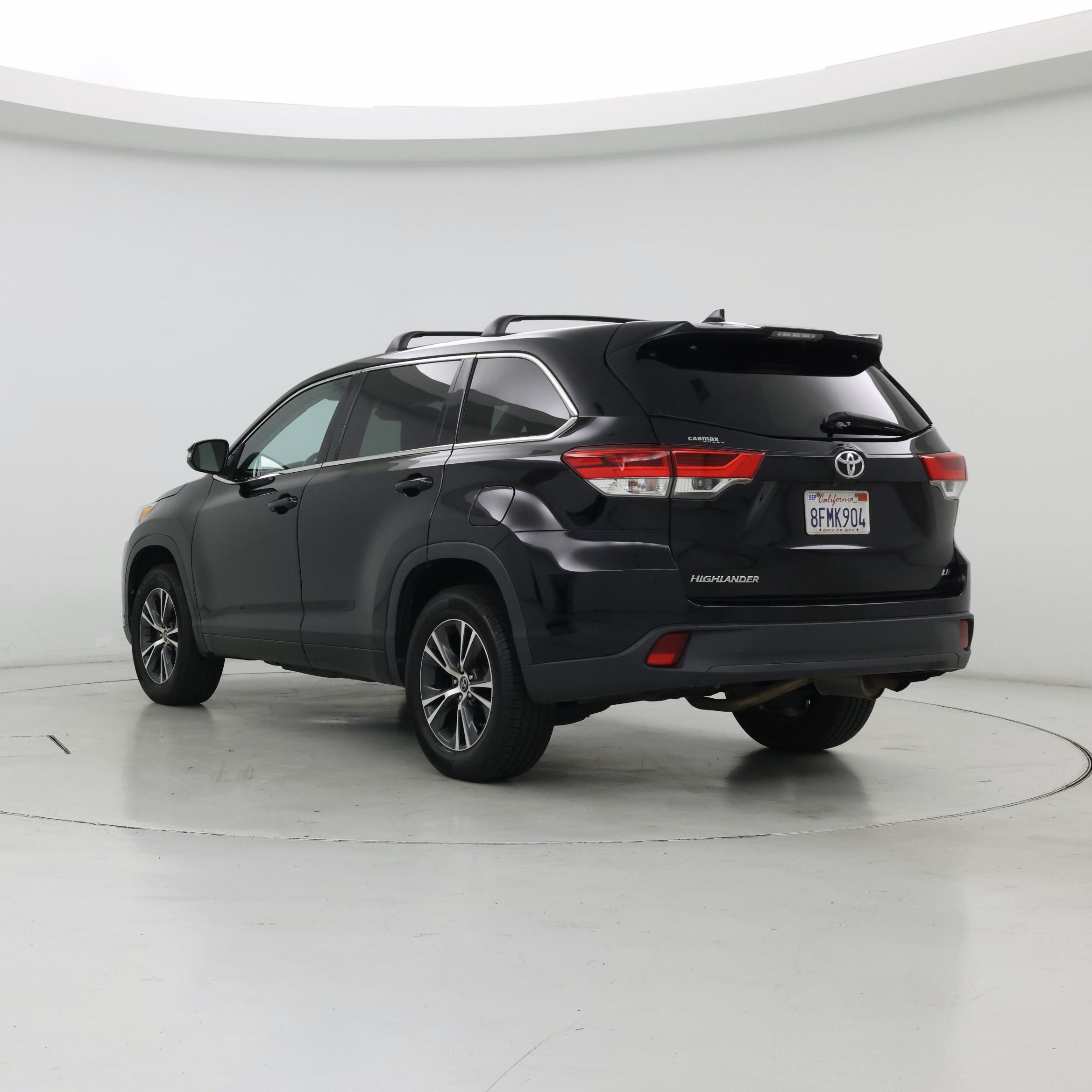 Thumbnail: 2018 Toyota Highlander - 2