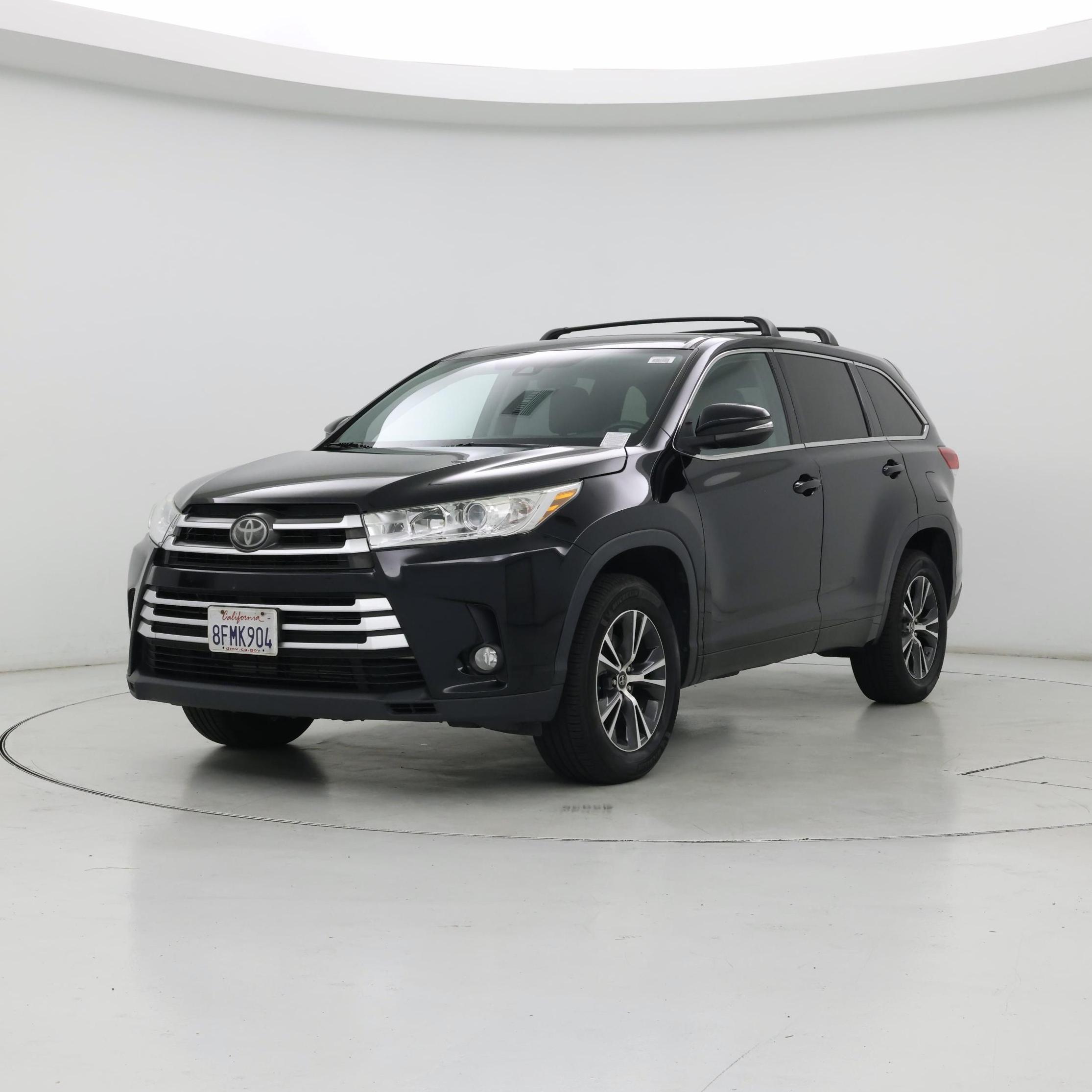 Thumbnail: 2018 Toyota Highlander - 4