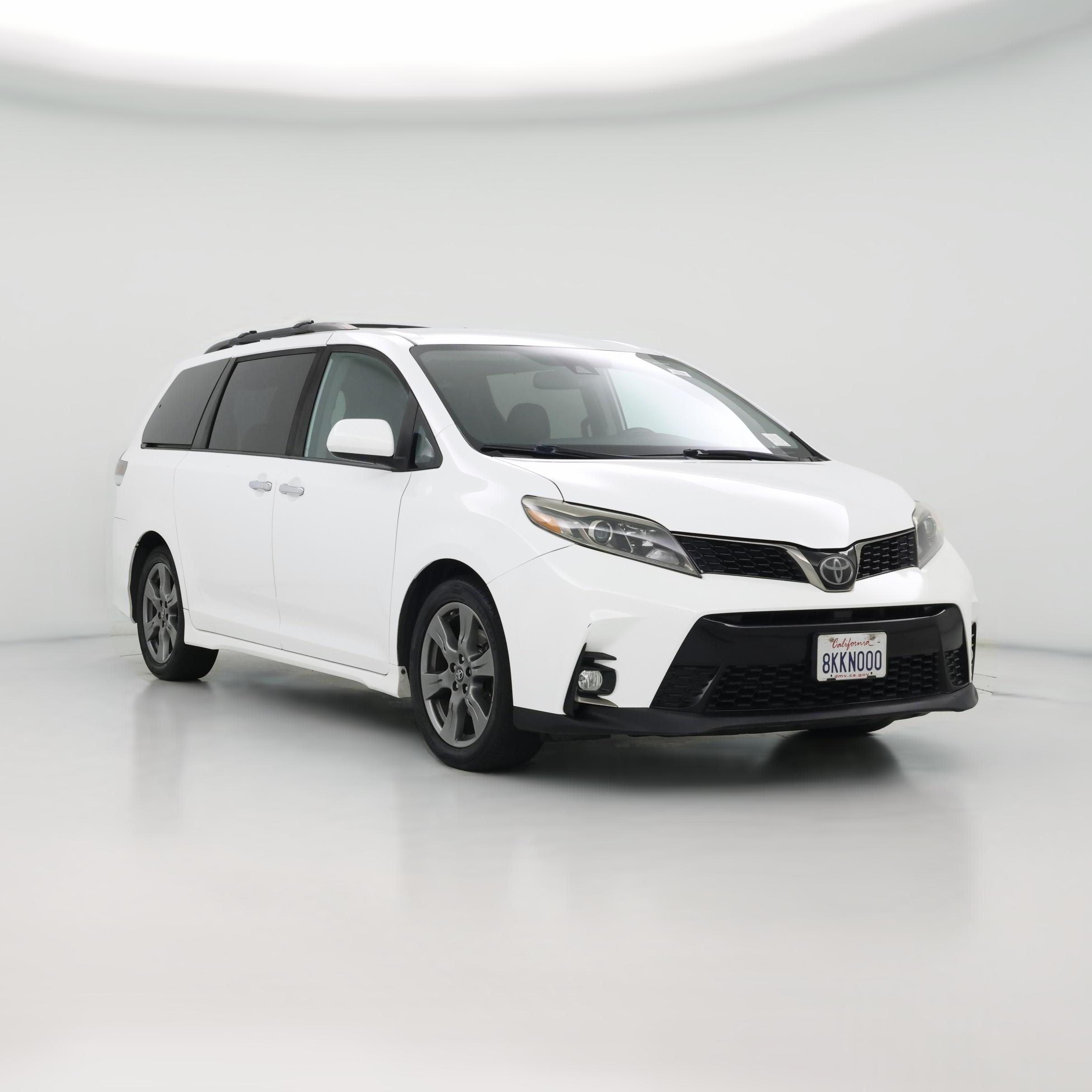 Thumbnail: 2019 Toyota Sienna - 1