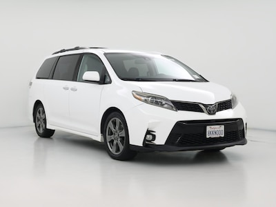 2019 Toyota Sienna SE