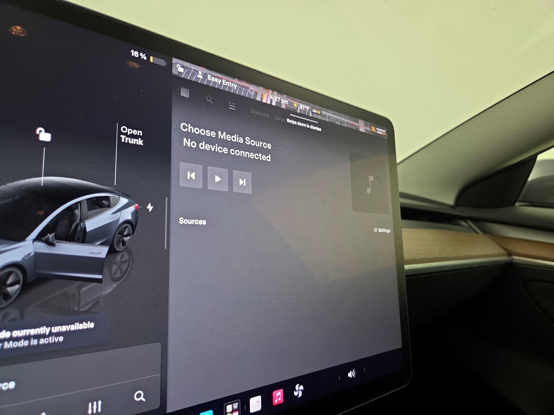 Thumbnail: 2023 Tesla Model 3 - 15