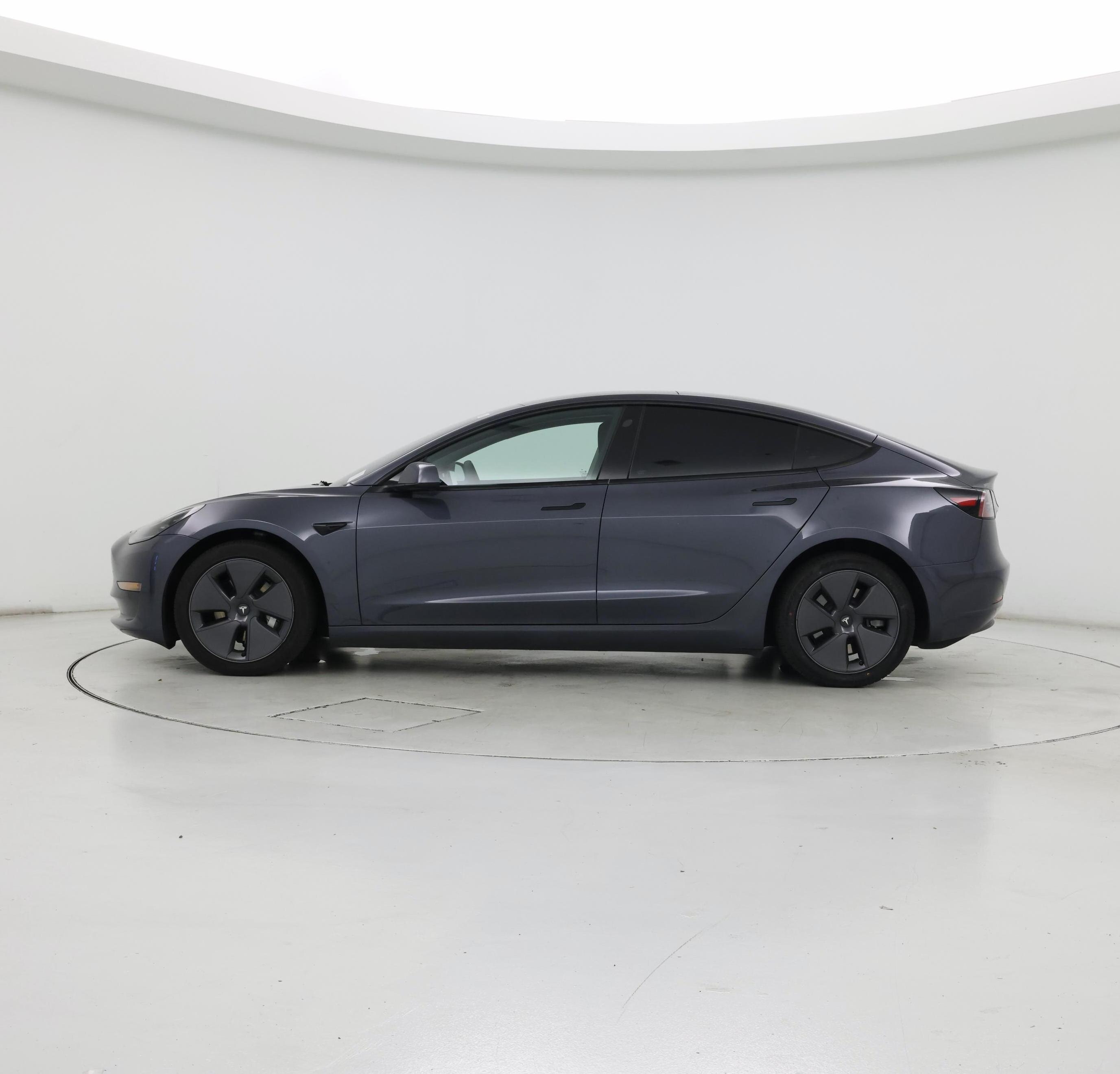 Thumbnail: 2023 Tesla Model 3 - 3