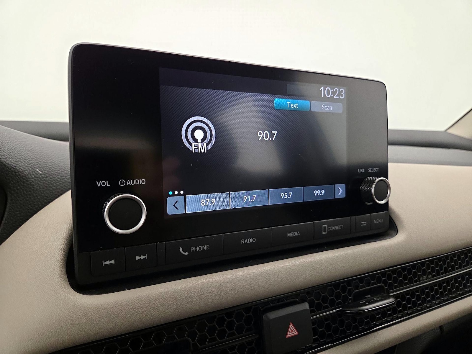 2024 Honda HR-V LX - Photo 16