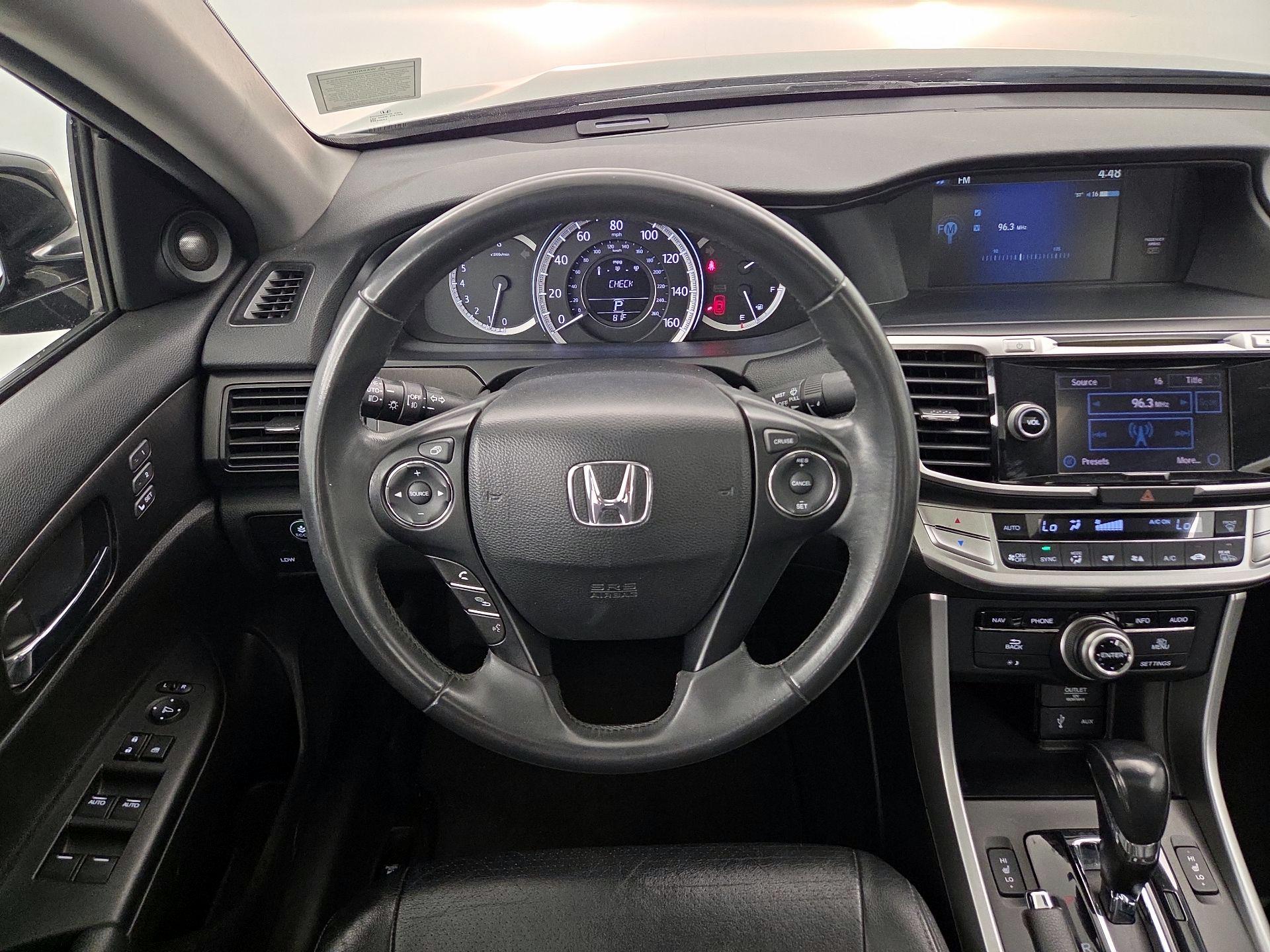 Thumbnail: 2015 Honda Accord - 10