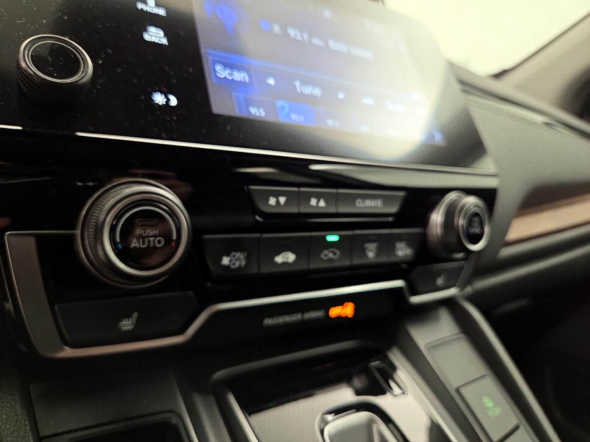 Thumbnail: 2019 Honda CR-V - 16