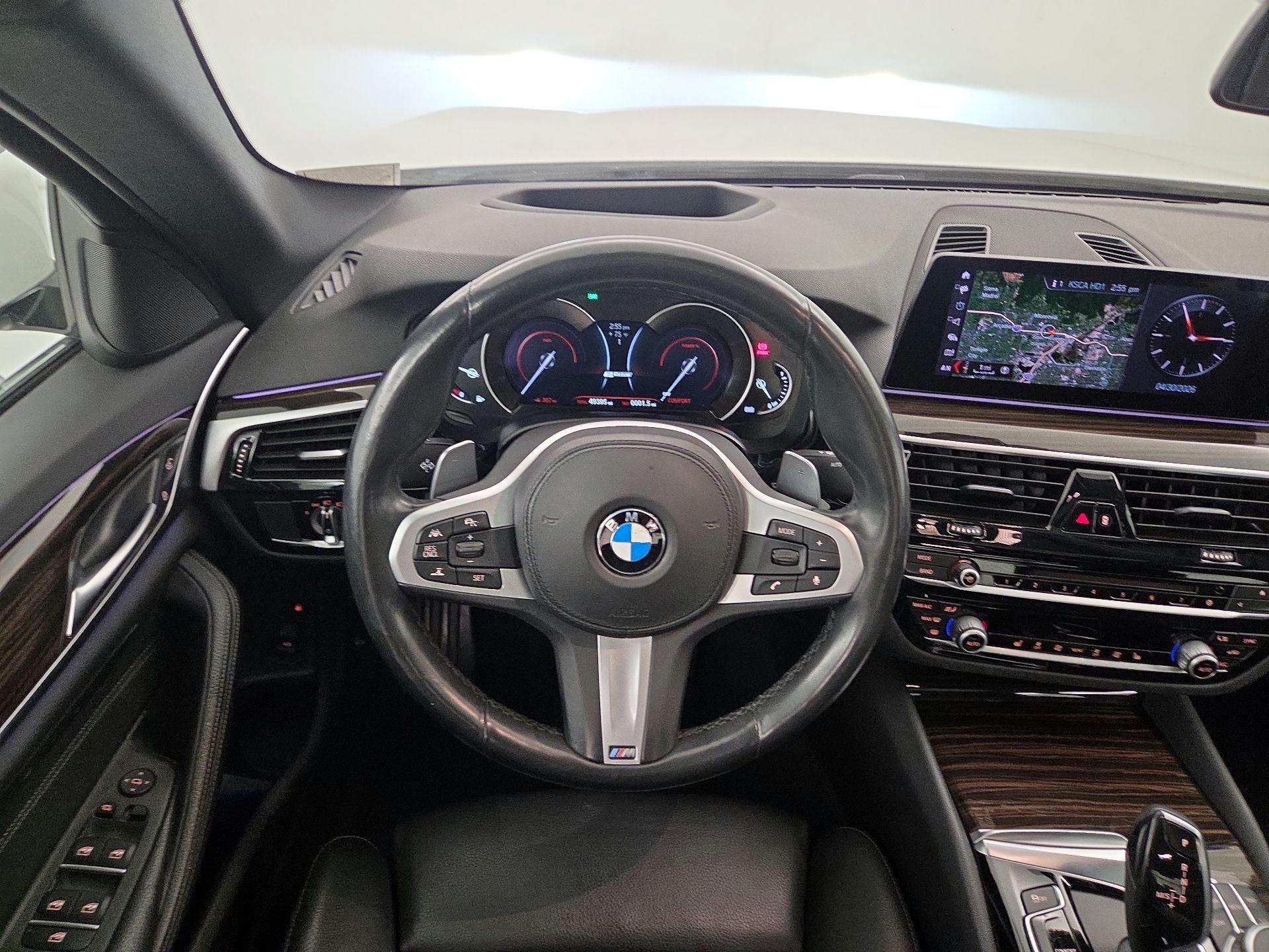 Thumbnail: 2019 BMW 5 Series - 10